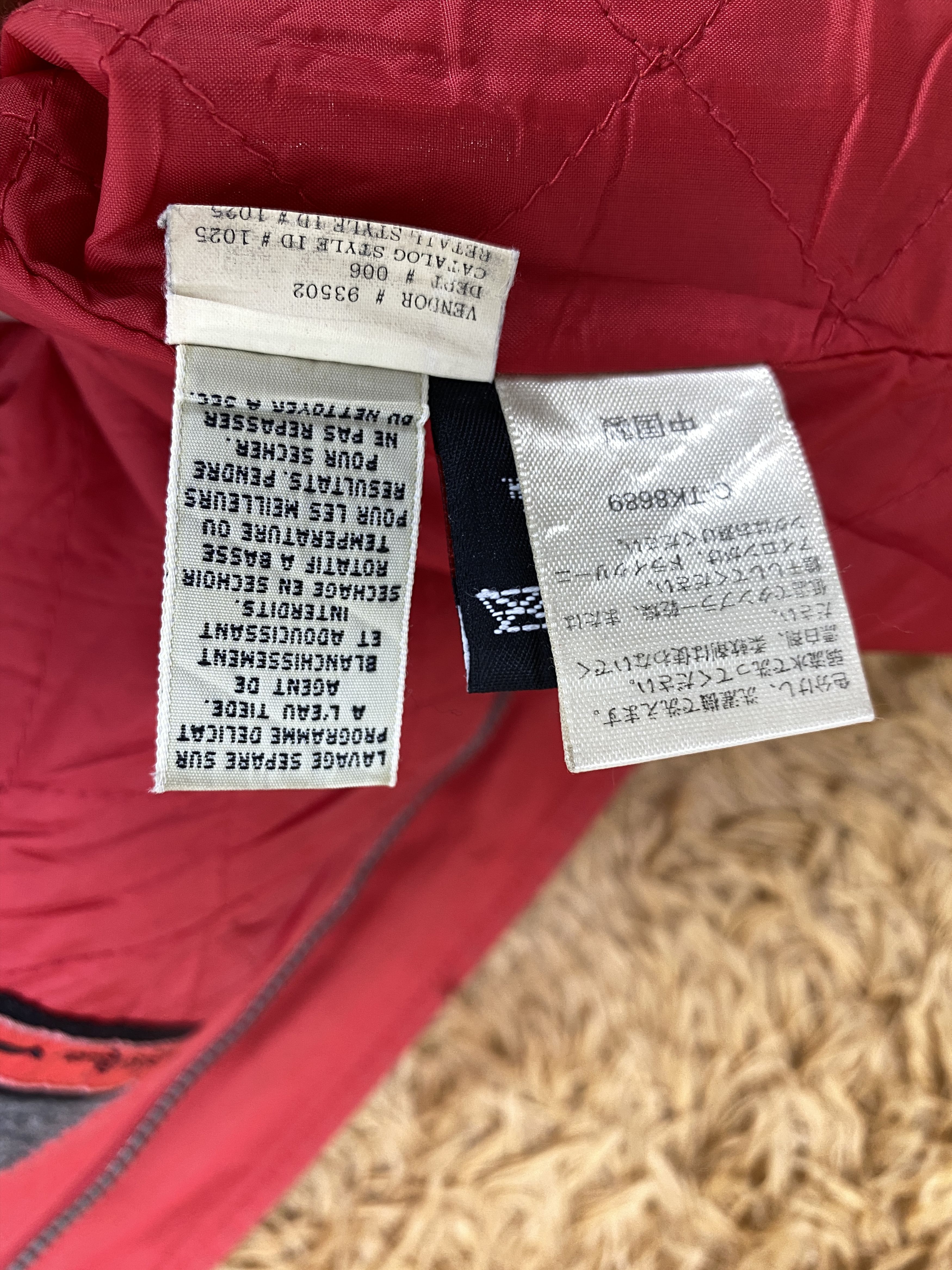 Eddie Bauer Vintage Eddie Bauer Red Hoodie Fleece Lining Parkas J2110 Size US L / EU 52-54 / 3 - 12 Thumbnail