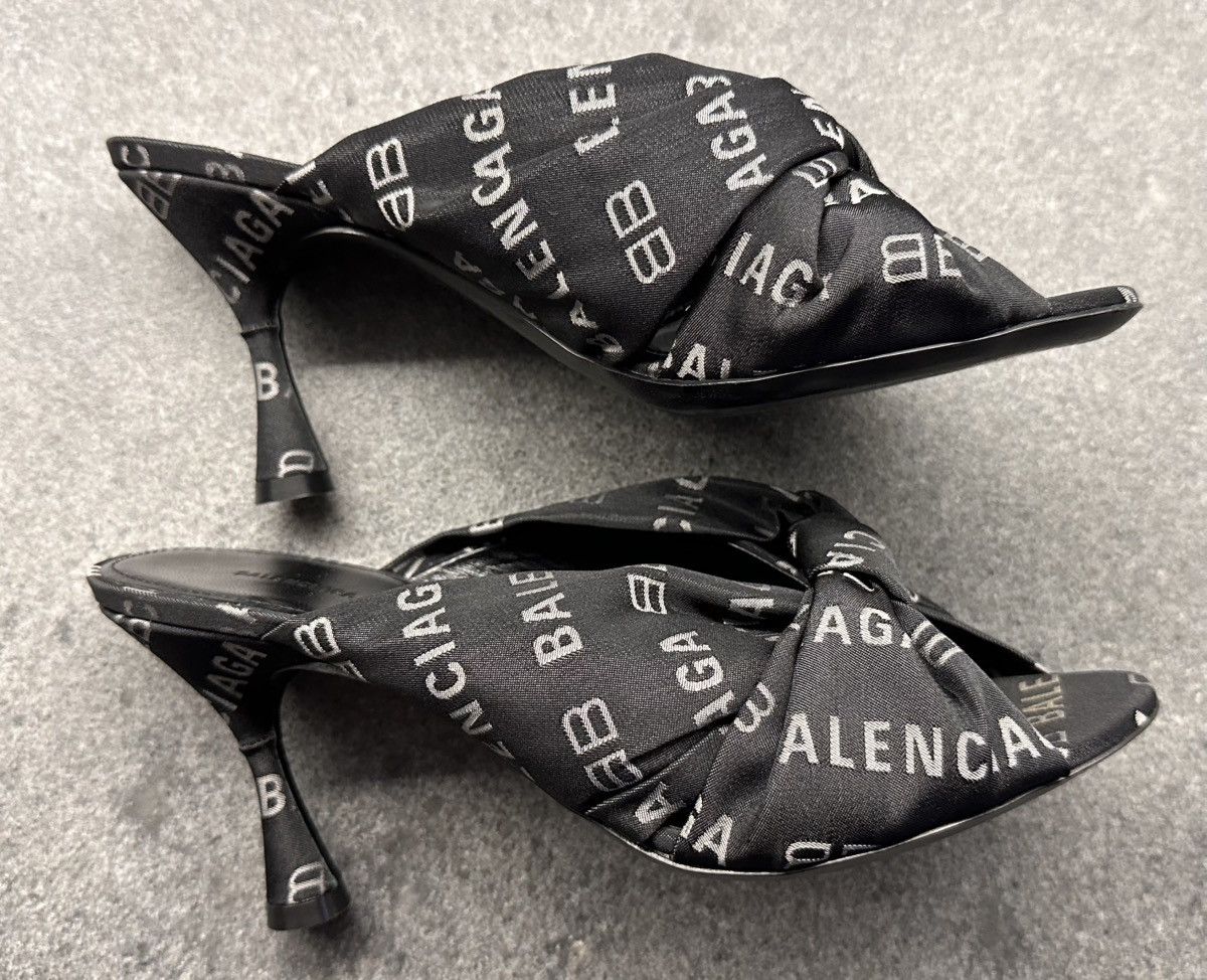 Balenciaga Balenciaga Black Fabric Logo Drapy Mules Size 38 Shoes Size US 8 / IT 38 - 4 Thumbnail