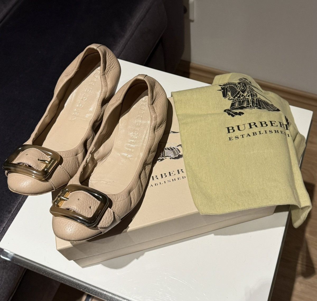 Burberry Burberry flats Size US 9.5 / IT 39.5 - 1 Thumbnail