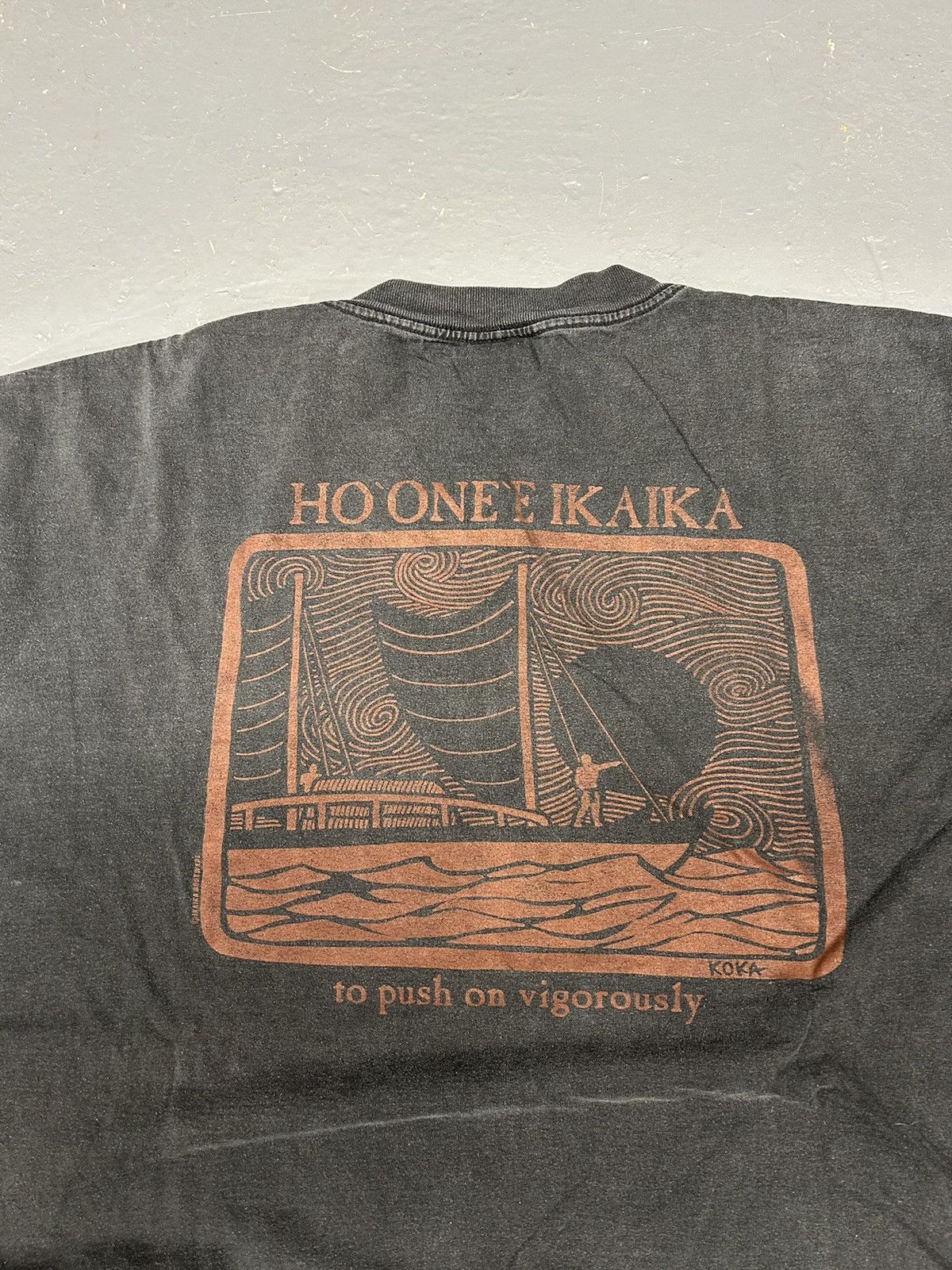 Japanese Brand × Vintage Crazy Vintage 90s Essential Black Faded Ikaika Tee Shirt Size US XL / EU 56 / 4 - 2 Thumbnail