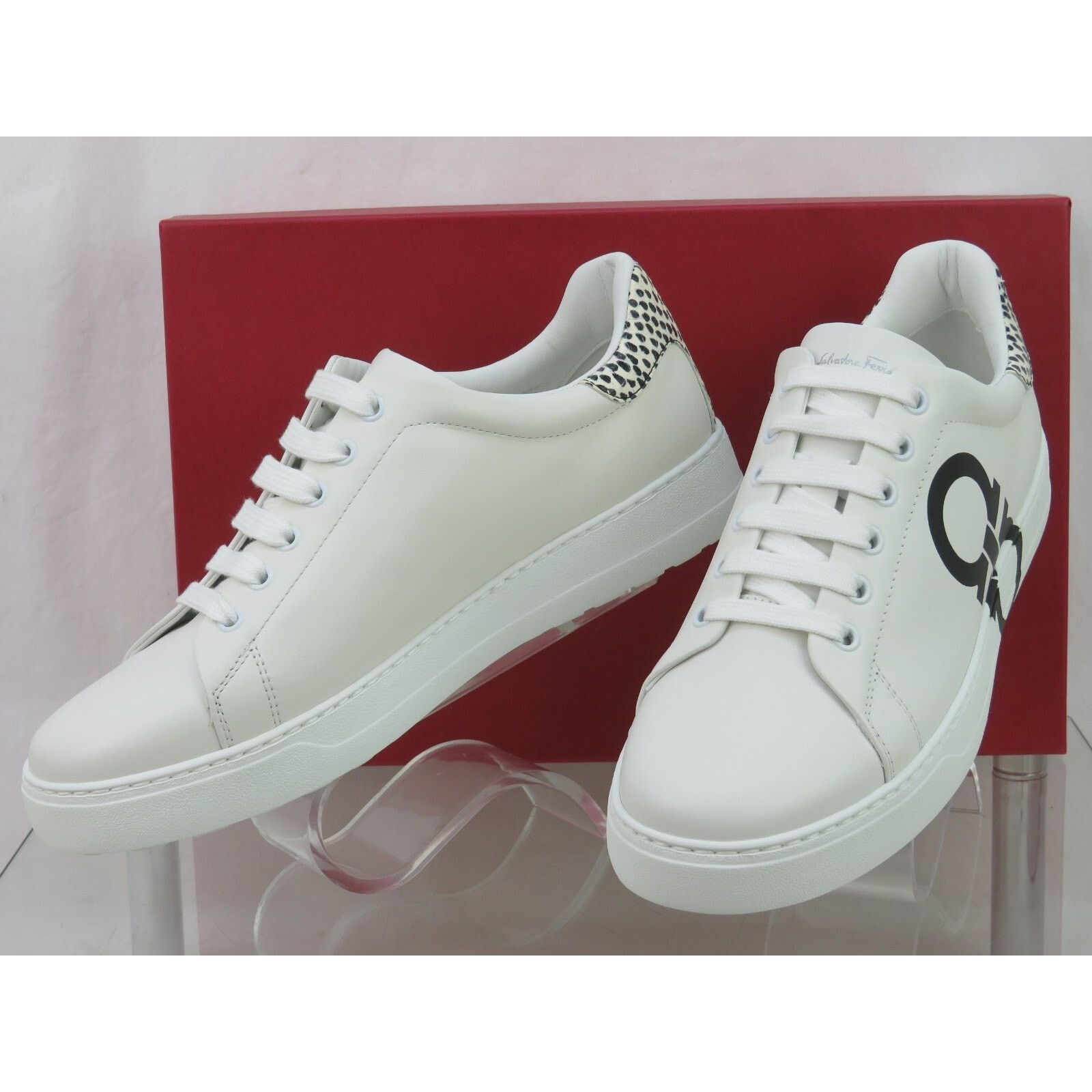 Salvatore Ferragamo FERRAGAMO NUMBER WHITE LEATHER BLACK GANCINI SNEAKERS 10.5 C Size US 10.5 / IT 40.5 - 9 Thumbnail