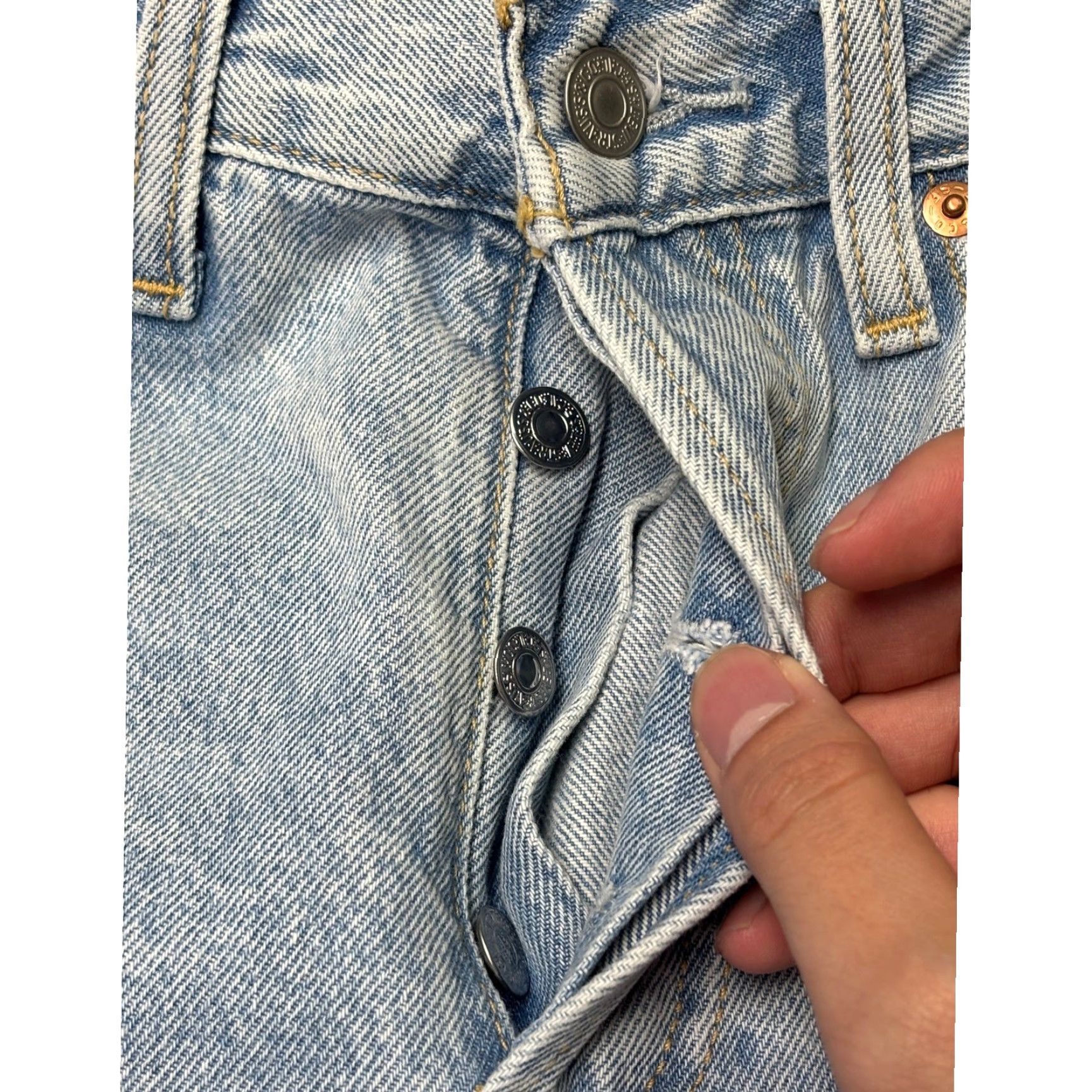 Levi's NWT Levi's Wedgie Straight Jeans Womens 31 Light Wash Distressed 5-Pocket High Rise 100% Cotton Denim Modern Grunge 28 Inseam Size 24" / US 00 / IT 34 - 3 Thumbnail