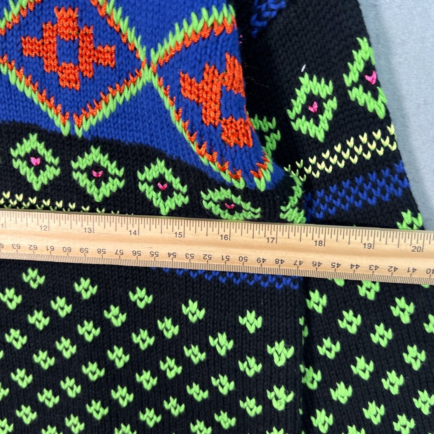 Ralph Lauren VINTAGE Lauren Ralph Lauren Sweater XS Black Neon Accent Womens Size XS / US 0-2 / IT 36-38 - 2 Thumbnail