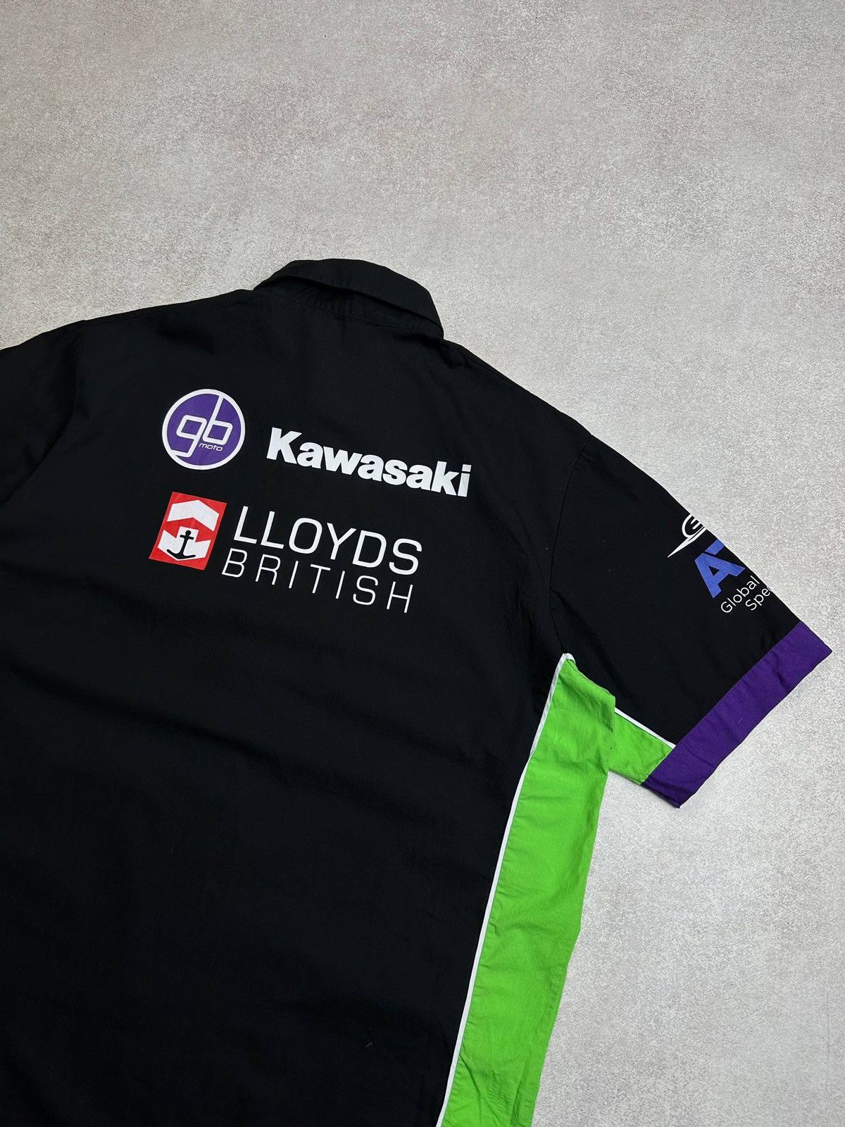 Vintage Vintage Kawasaki Moto Racing Y2K Shirt XL Size US XL / EU 56 / 4 - 6 Thumbnail
