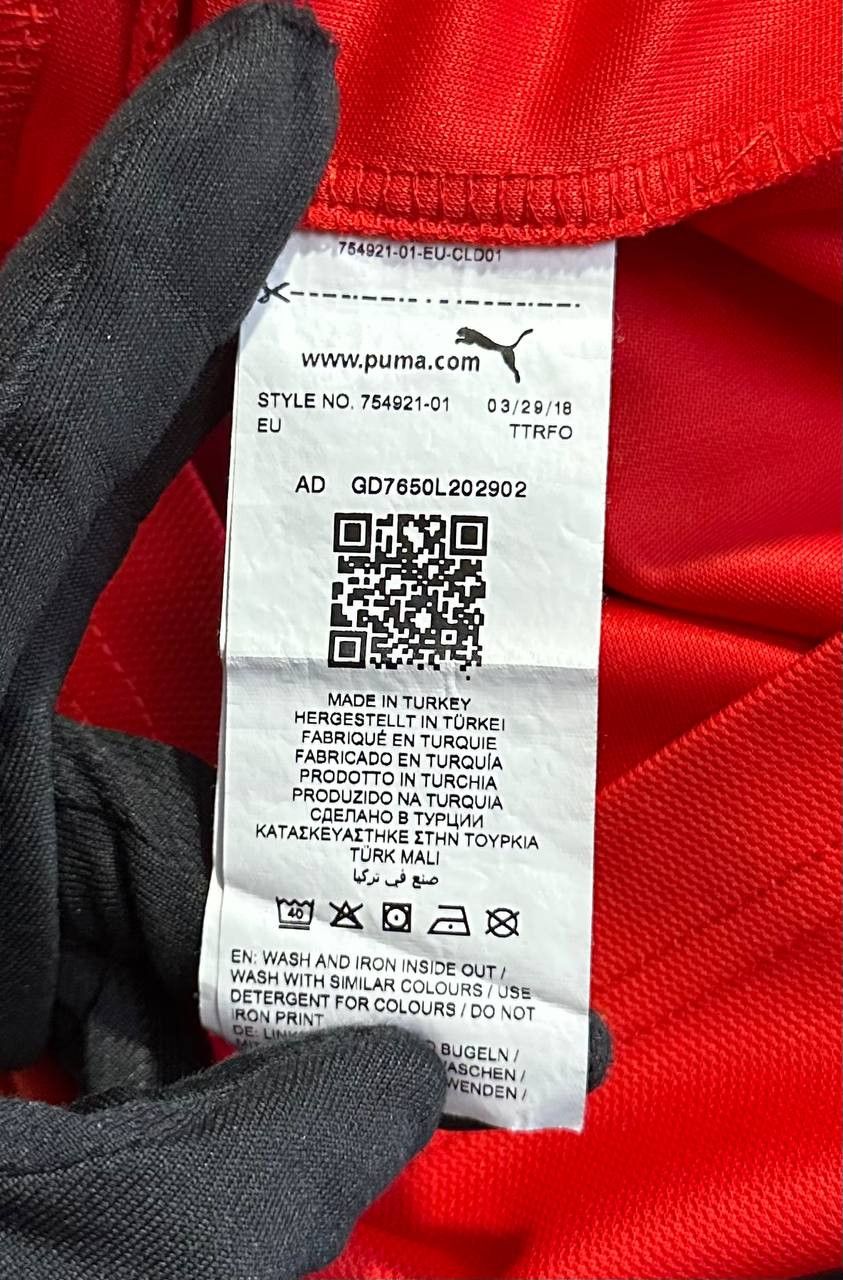 Puma Serbia 2018 - 2020 home football shirt jersey Puma soccer Size US L / EU 52-54 / 3 - 9 Thumbnail