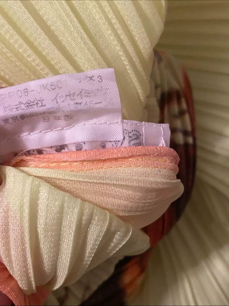 Issey Miyake Issey Miyake size:3 A vintage pink parfait ice cream vest Size S / US 4 / IT 40 - 8 Thumbnail