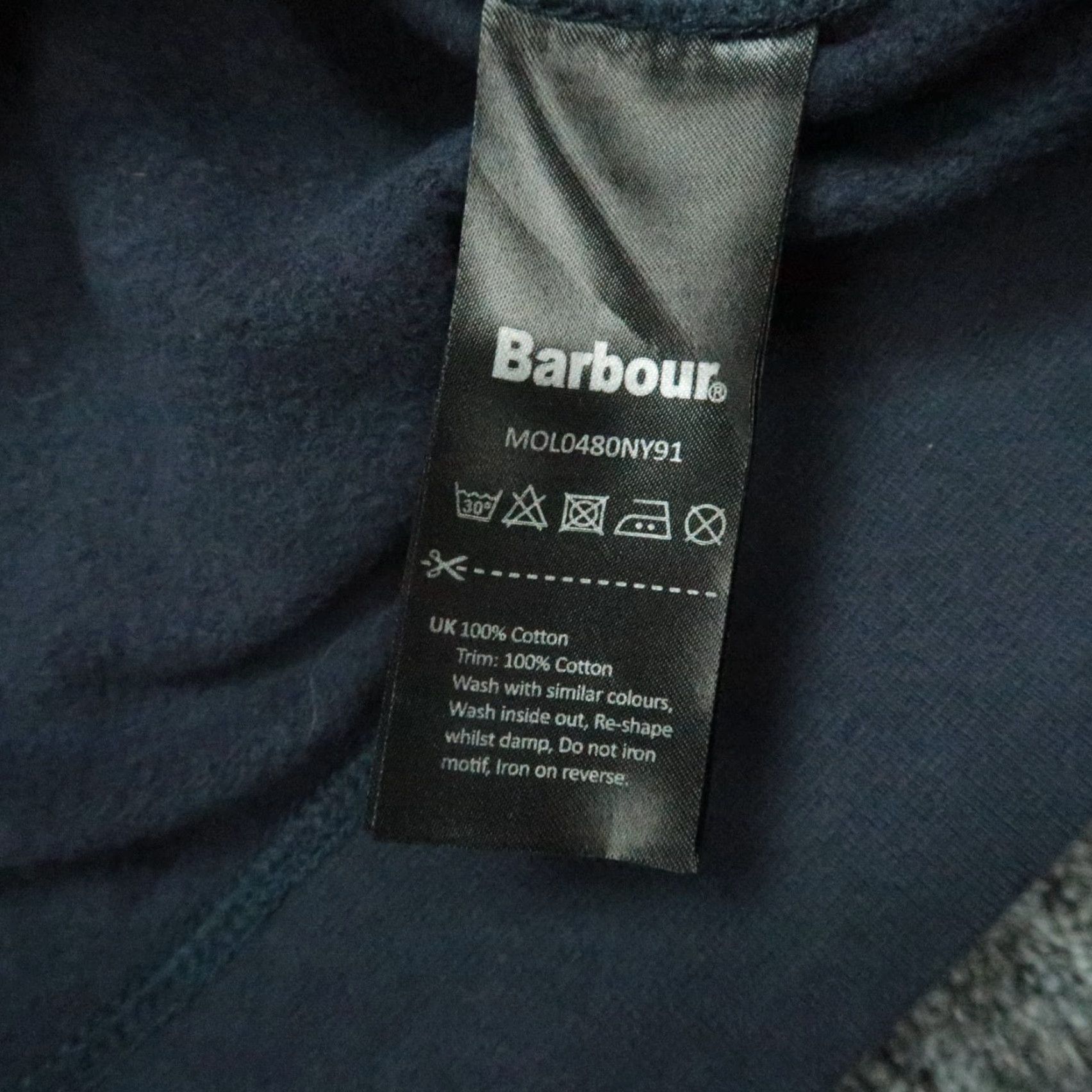 Barbour Barbour Hoodie Mens XL Navy Blue Hooded Preppy Jumper Sweatshirt Barbour Hoodie XL Mens Blue Hooded Pullover Sweatshirt Snug Fit Regular Size US XL / EU 56 / 4 - 5 Thumbnail