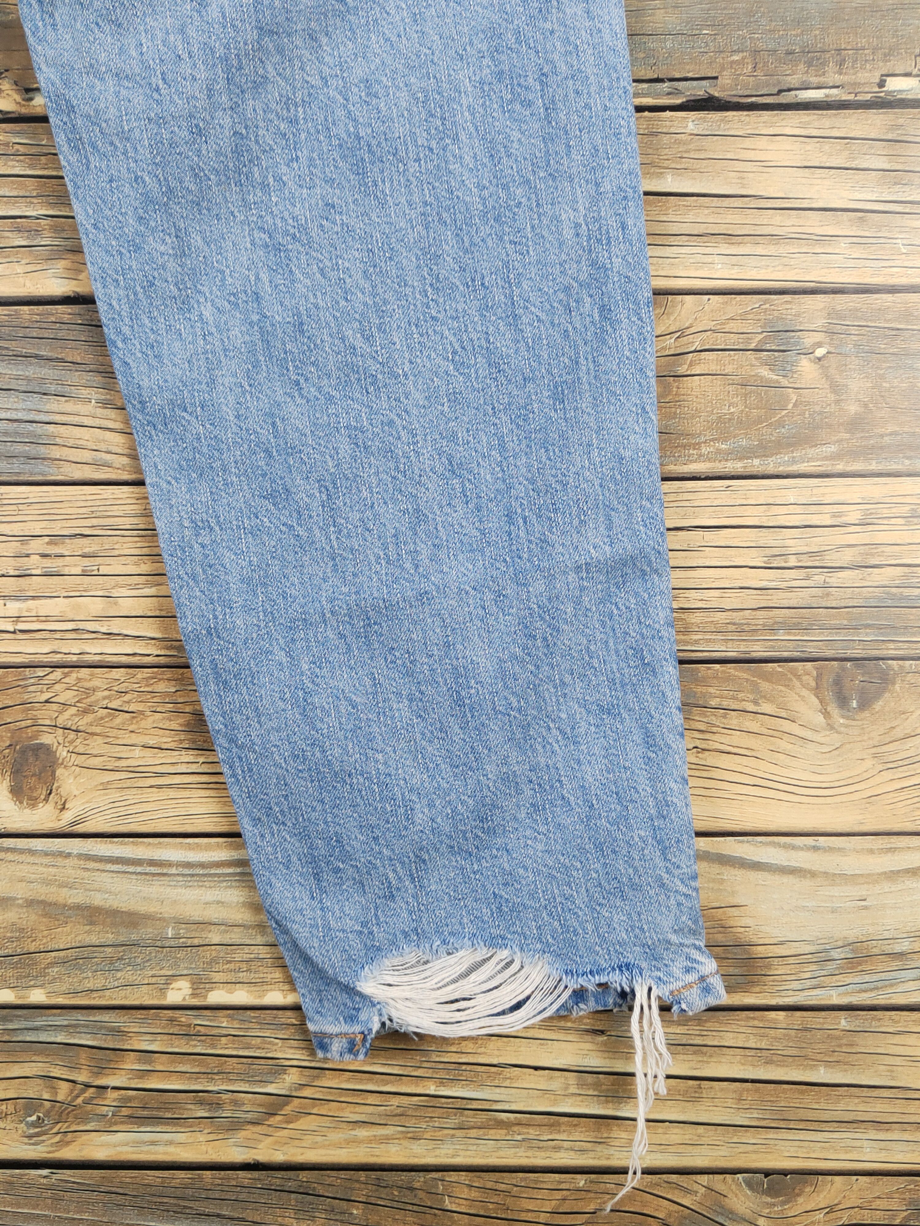 Japanese Brand Uniqlo fabric by kaihara Distress Ripped denim Jeans #W1296 Size US 27 - 11 Thumbnail
