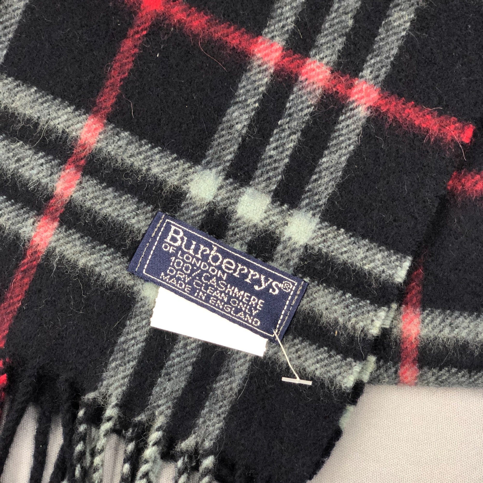 Burberry Vintage Burberry Scarf Muffler Wool Winter Check Scarves Size ONE SIZE - 4 Thumbnail