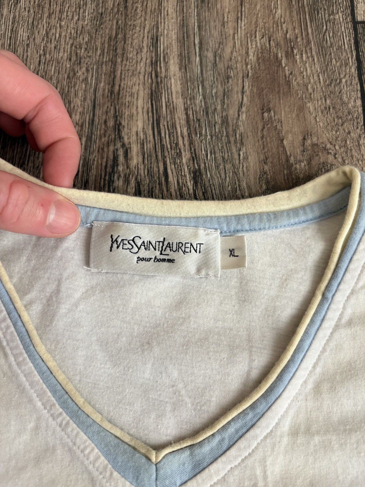 Yves Saint Laurent Vintage Yves Saint Laurent V-Neck Big Logo White T-Shirt Size US XL / EU 56 / 4 - 6 Thumbnail