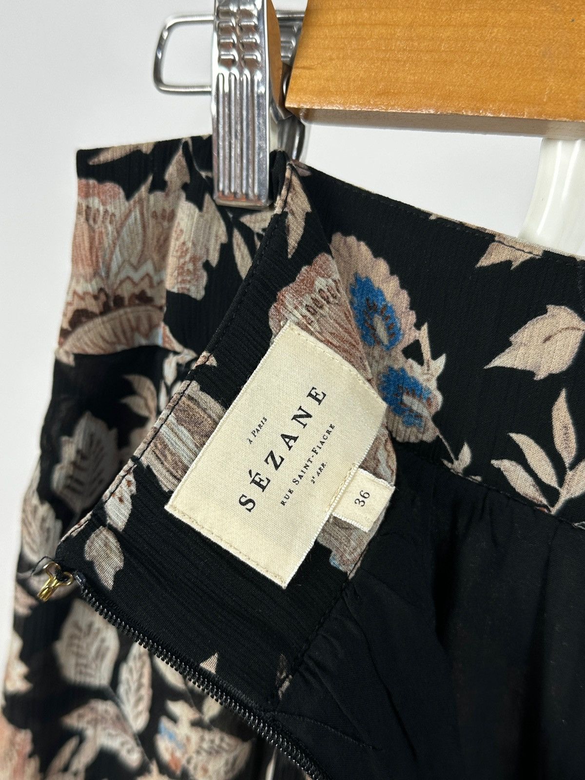 Sezane Sezane Carolina Floral Print Mini Skirt Size 26" / US 2 / IT 38 - 23 Thumbnail