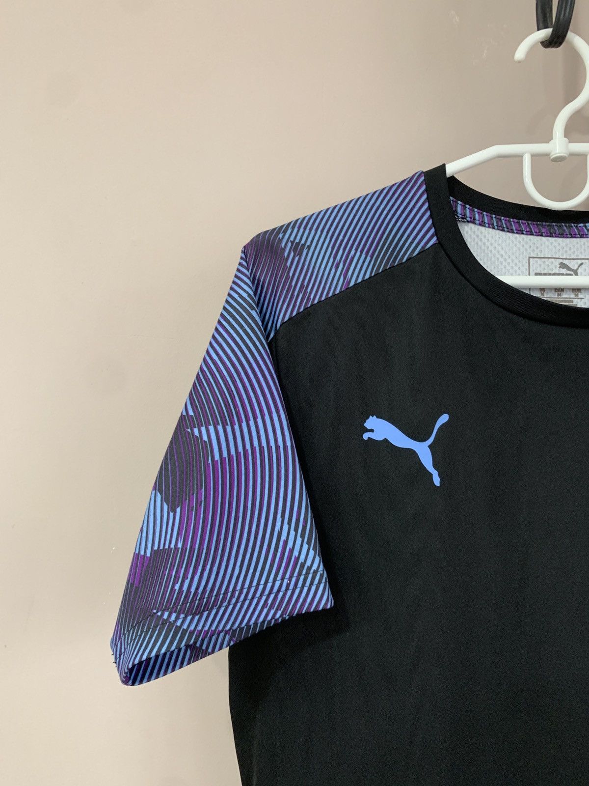 Puma Manchester City puma 2018 training soccer jersey football Size US M / EU 48-50 / 2 - 3 Thumbnail