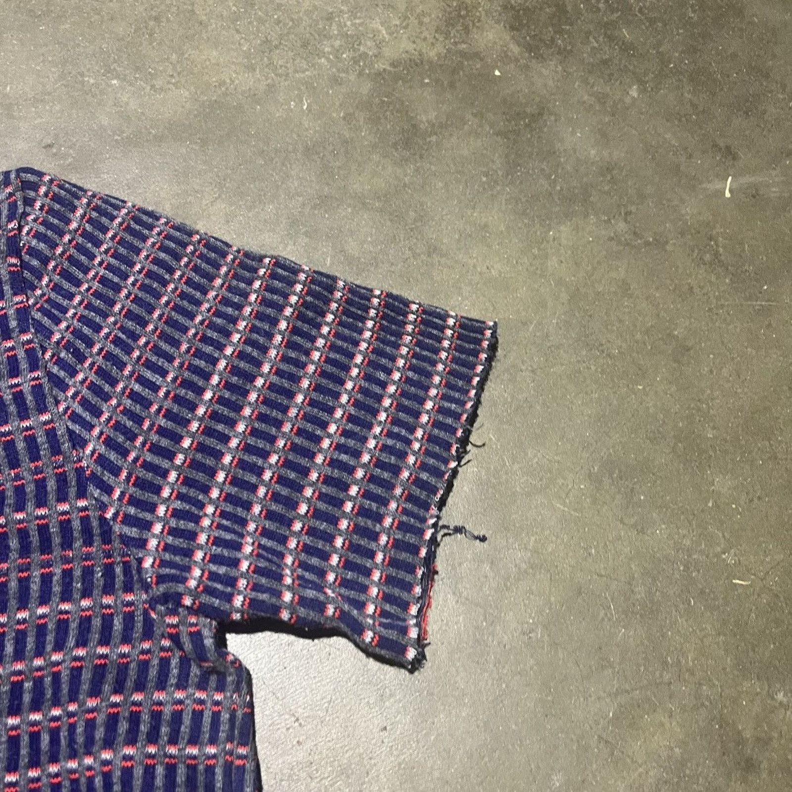 Vintage Vintage 60s Navy/Red Knit Mock Neck Pattern Shirt Size US S / EU 44-46 / 1 - 2 Thumbnail