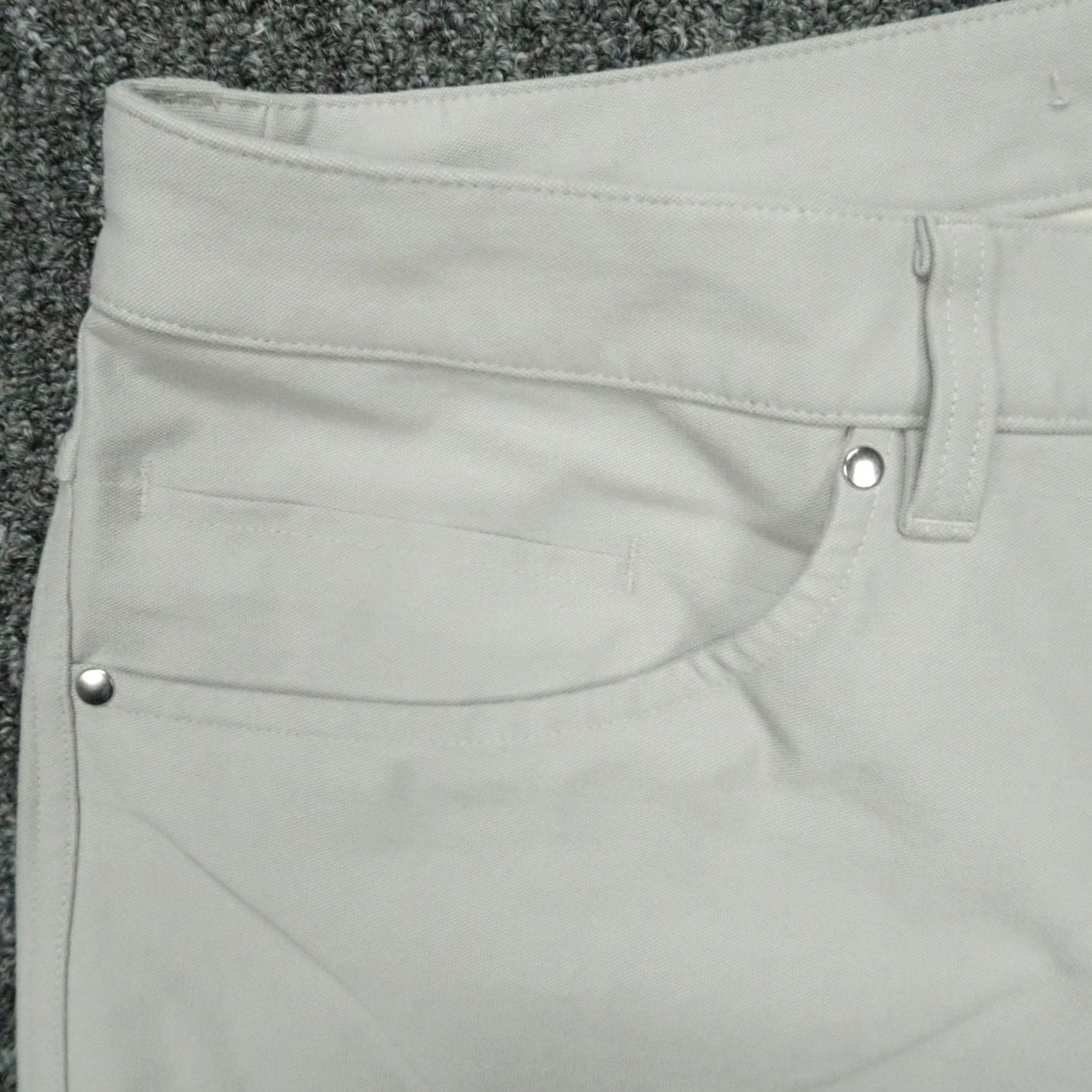 Lululemon Lululemon Mens Pants Gray ABC Relaxed Utilitech 5 Pocket Trouser 36x28 Size US 36 / EU 52 - 3 Thumbnail