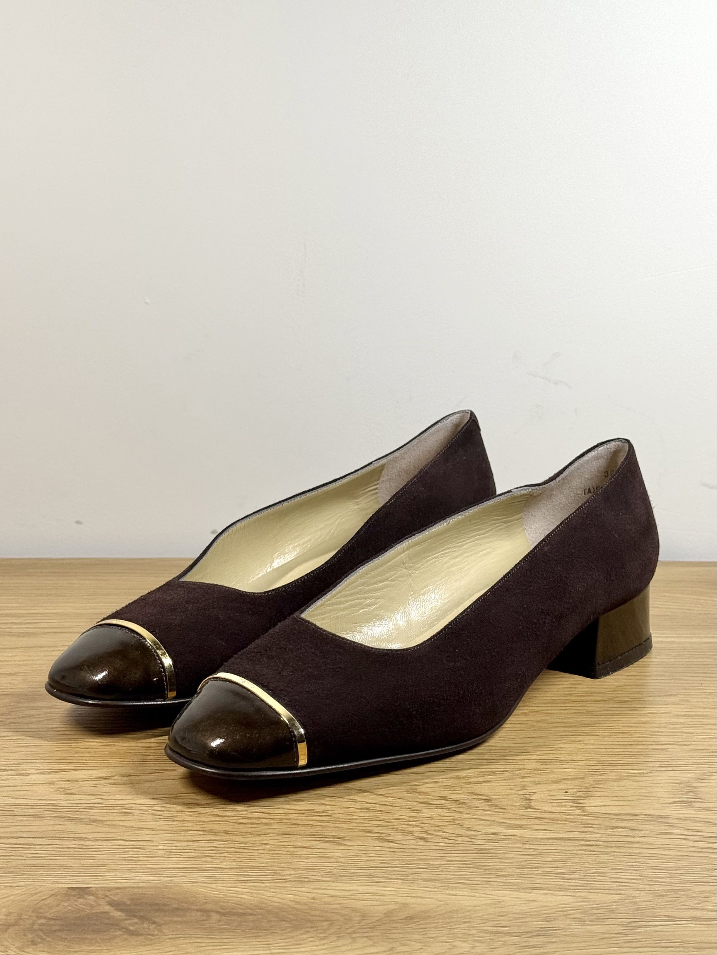 Bally Women's Vintage Bally Pumps Loafers US8/39 Size US 8 / IT 38 - 17 Thumbnail