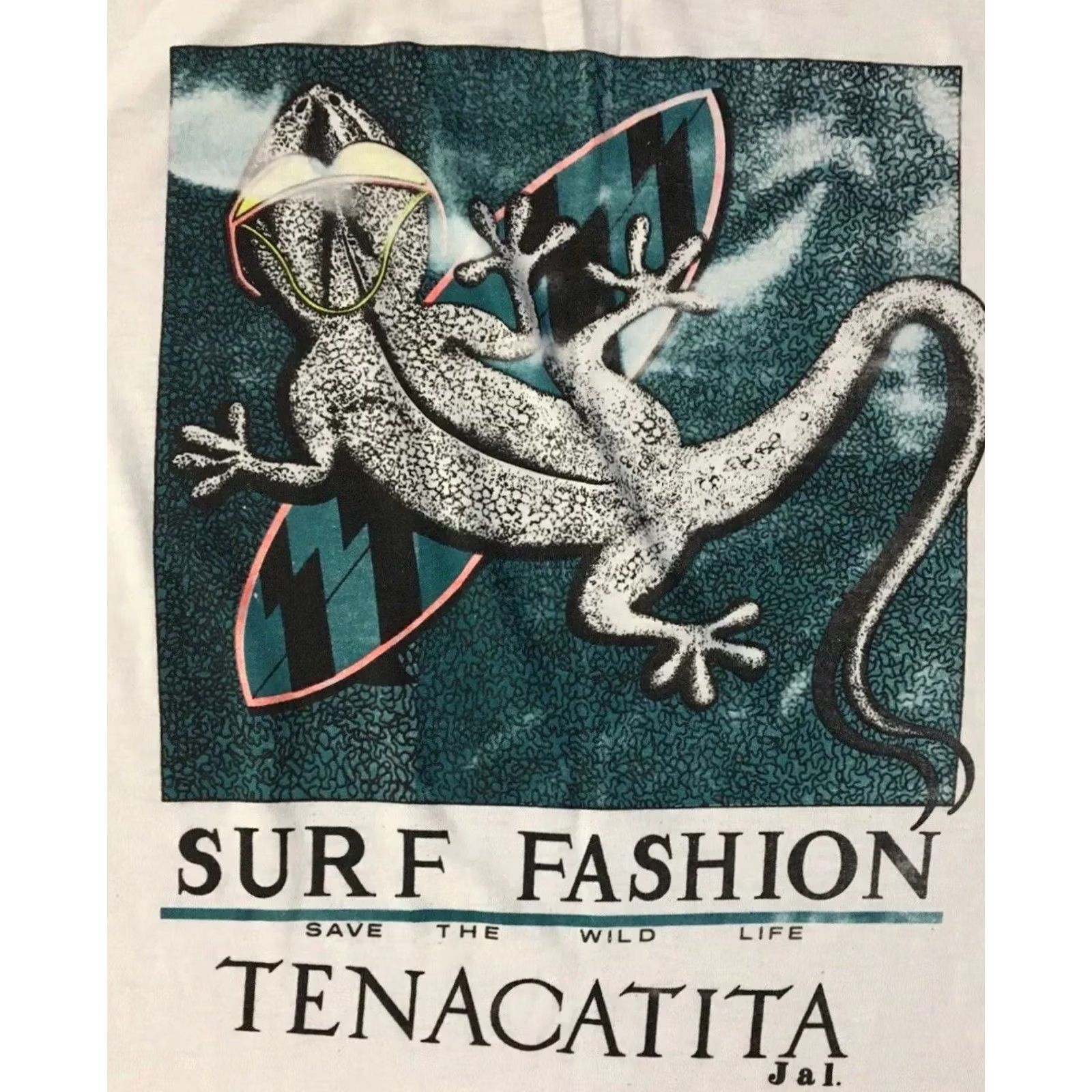 Quiksilver VINTAGE Gecko Surf Shirt XL White 90s Gotcha Ocean Pacific Beach Grunge 80s 90s Mens T-Shirt Size US XL / EU 56 / 4 - 3 Thumbnail