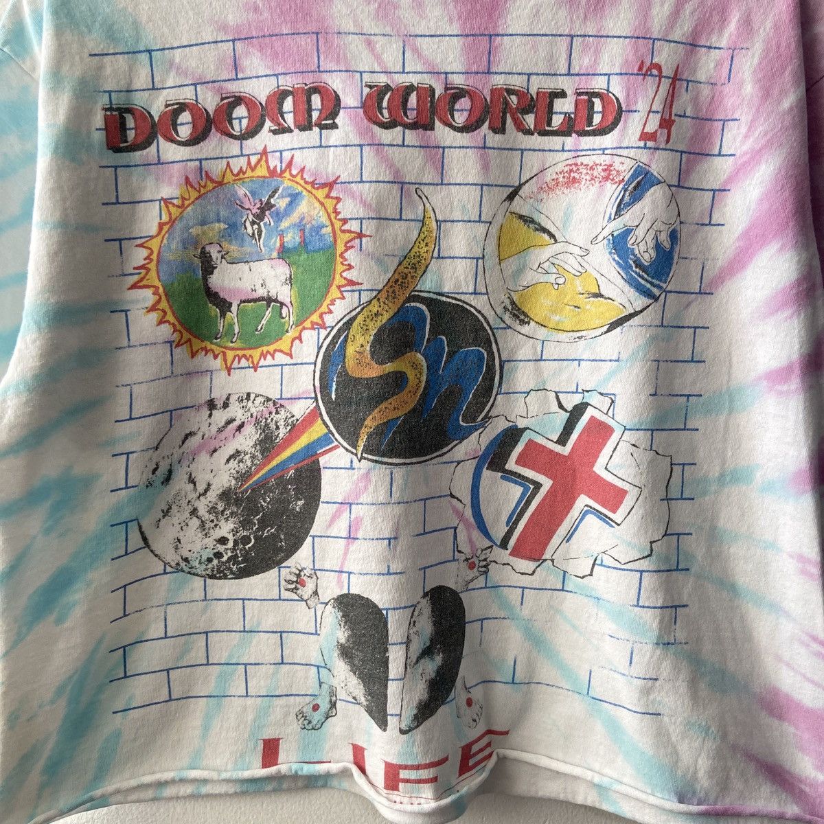 Saint Michael Doom World Tee crop Size US S / EU 44-46 / 1 - 3 Thumbnail