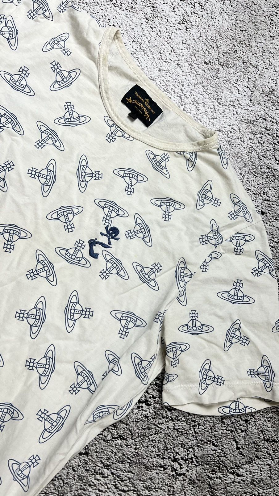 Vivienne Westwood Vivienne Westwood x Anglomania orb logo monogram t shirt Size US L / EU 52-54 / 3 - 2 Thumbnail
