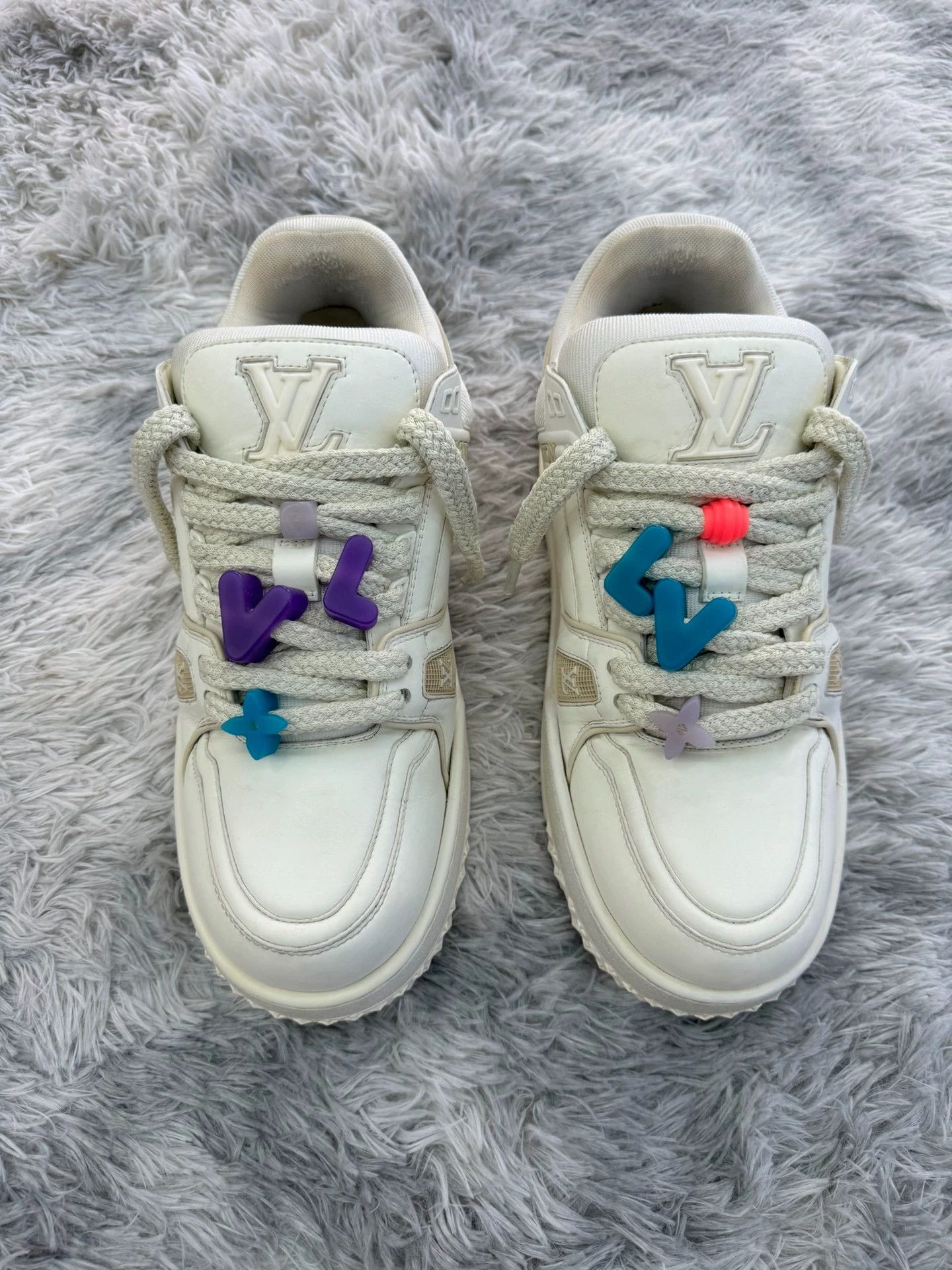 Louis Vuitton Louis Vuitton LV Trainer Maxi (White) Size US 10 / EU 43 - 1 Thumbnail