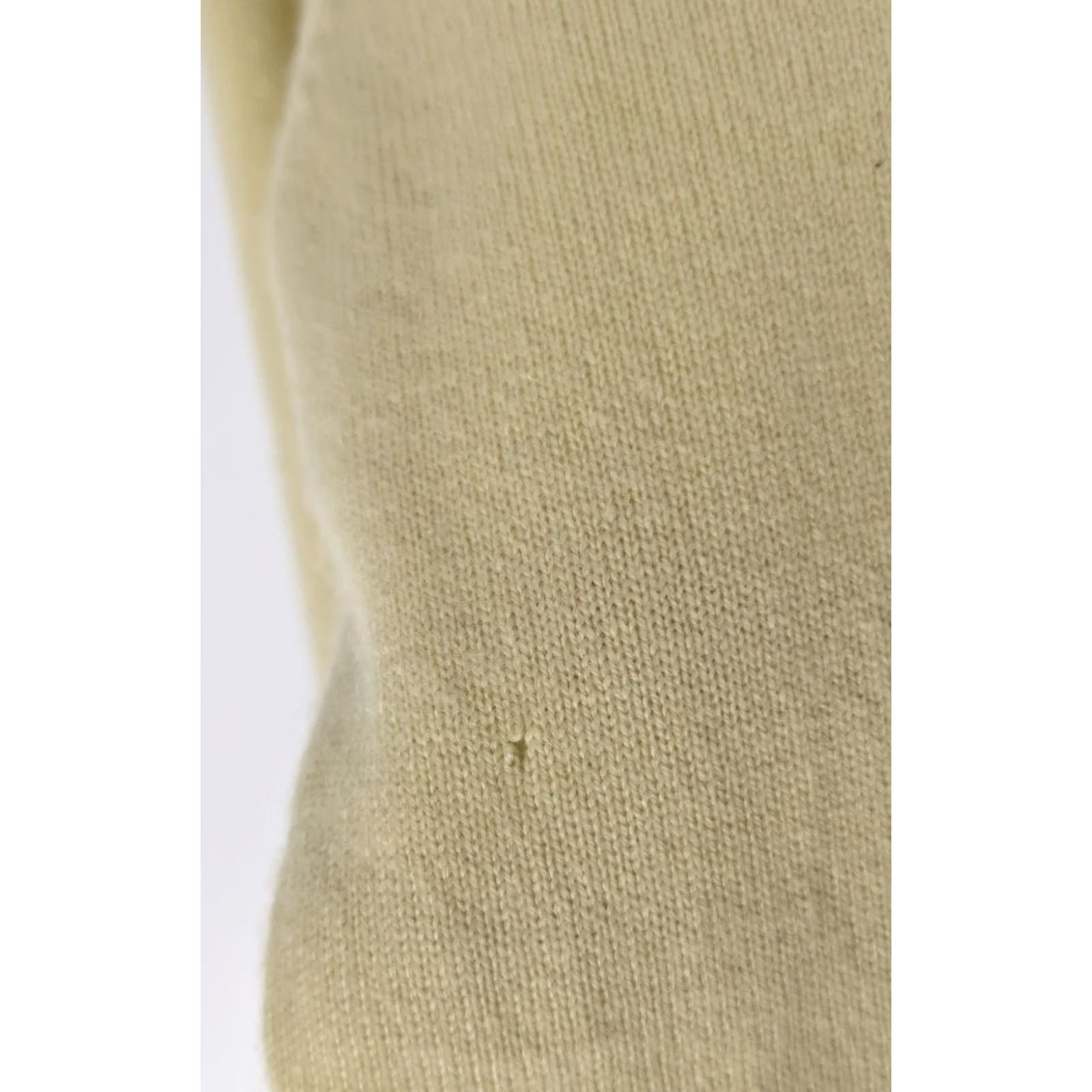 Banana Republic VINTAGE Banana Republic 100% Cashmere Lace Up Sweater XS Spring 2003 Green Women Pullover Lace-Up V-Neck Relaxed Classic Womens Size XS / US 0-2 / IT 36-38 - 5 Thumbnail