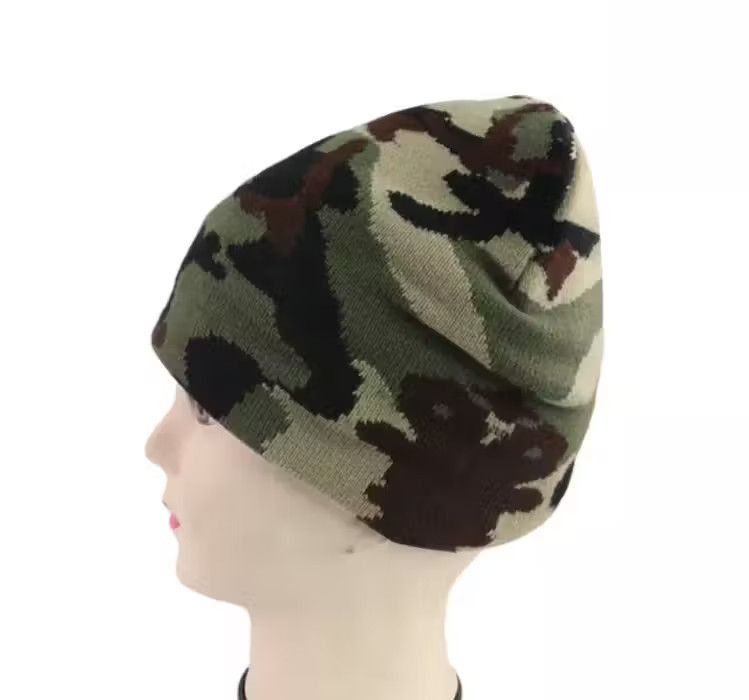 Other Green Flame Beanies Hat Knitted Size ONE SIZE - 1 Thumbnail