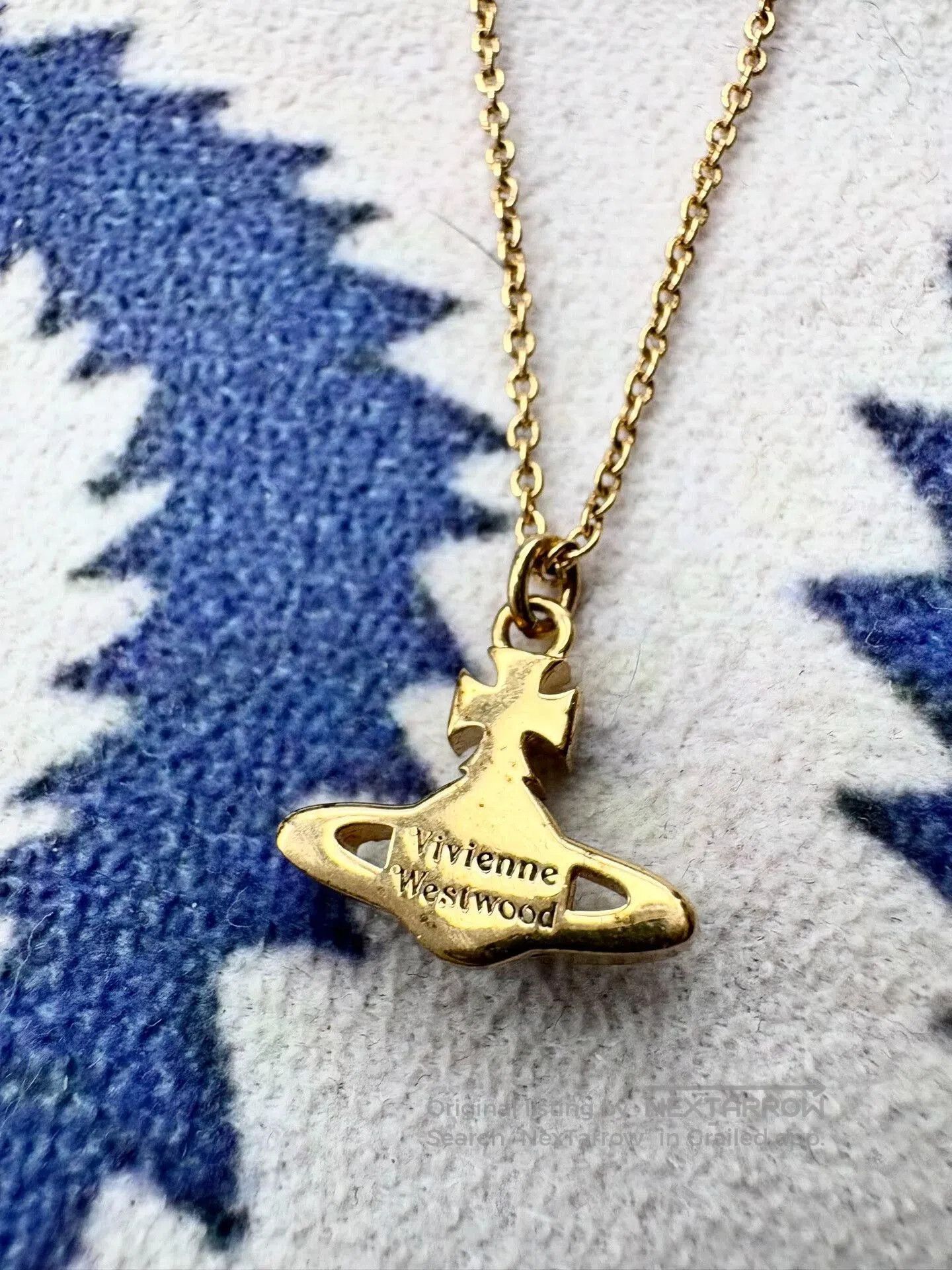 Vivienne Westwood Vivienne Westwood Saturn Pearl Necklace. Size ONE SIZE - 5 Thumbnail