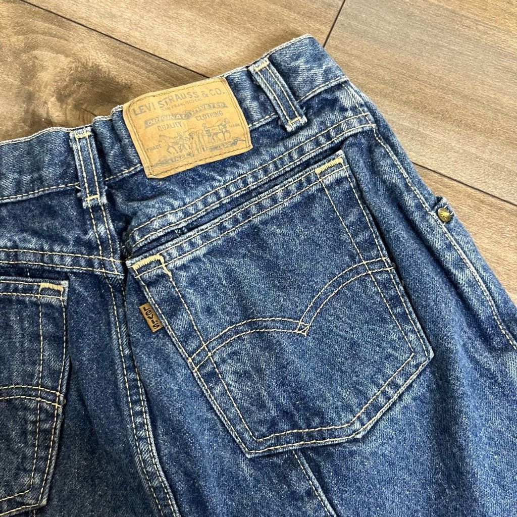 Levi's Vintage Levis Brown Tab Tapered Zipped Women 7 Size 24" / US 00 / IT 34 - 6 Thumbnail