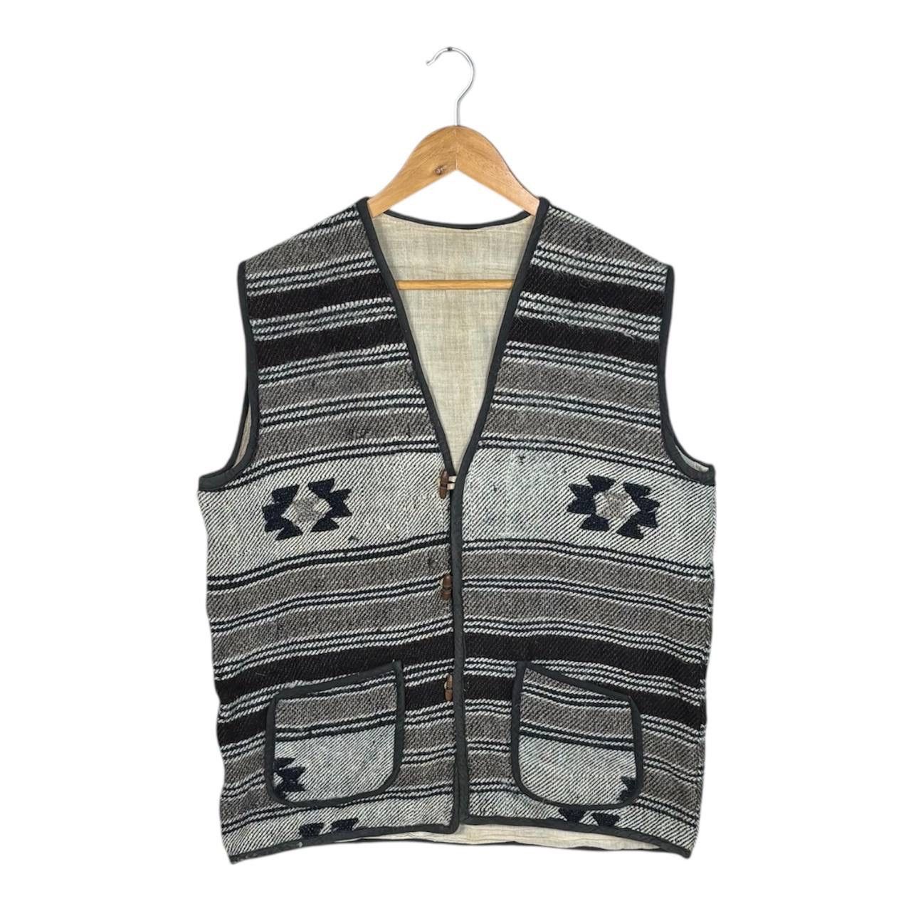 Vintage Vintage 80s Aztec Navajo Wool Vest Jacket Size US L / EU 52-54 / 3 - 1 Thumbnail