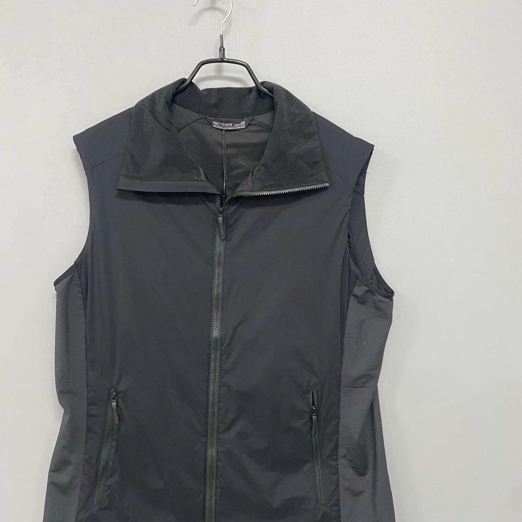 Arc'teryx ARC'TERYX Embroidered Logo Jacket L 99 New Size L / US 10 / IT 46 - 2 Thumbnail