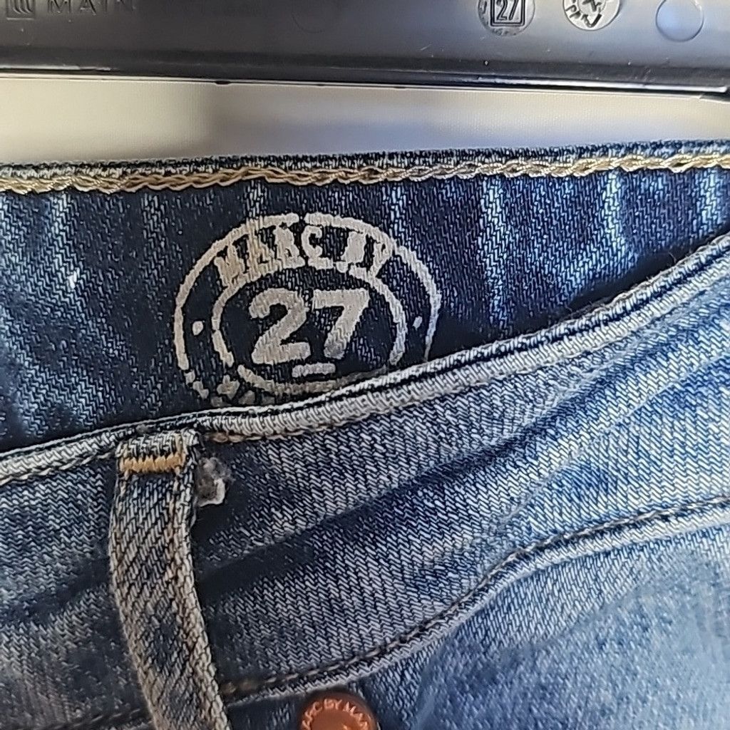Marc by Marc Jacobs VINTAGE Marc by Marc Jacobs Camila boyfriend button fly 27 Size 27" / US 4 / IT 40 - 6 Thumbnail