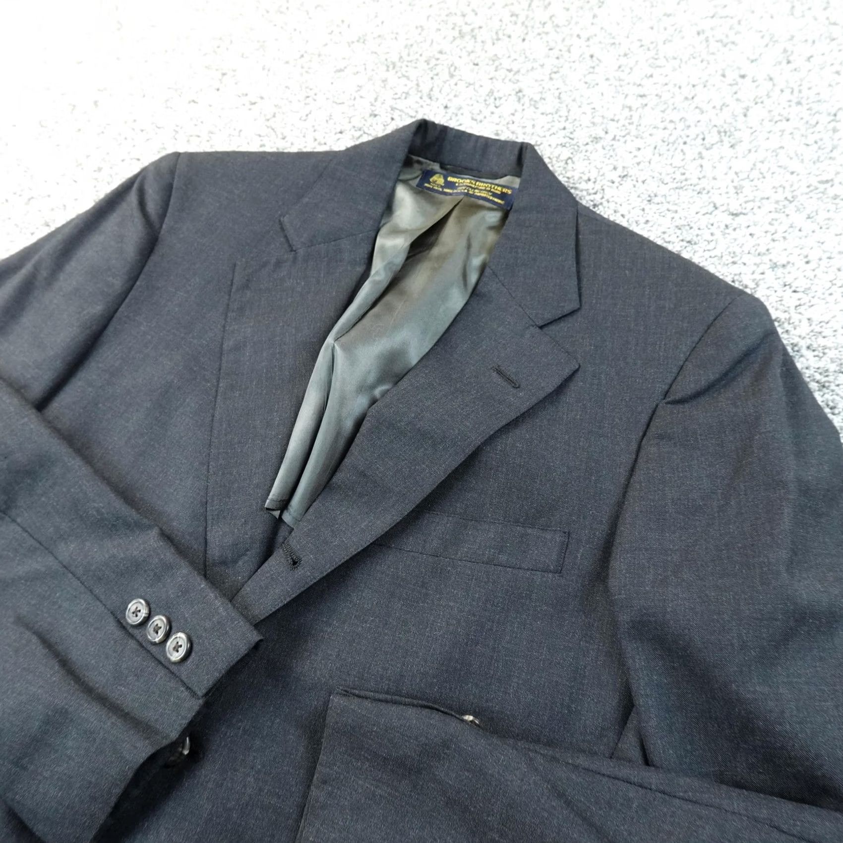 Brooks Brothers VTG Brooks Brothers Blazer Mens 38 Gray Wool Single-Breasted Suit Jacket Notch Lapel Regular 2 Piece Business Formal Wedding USA Mens Size 38R - 2 Thumbnail