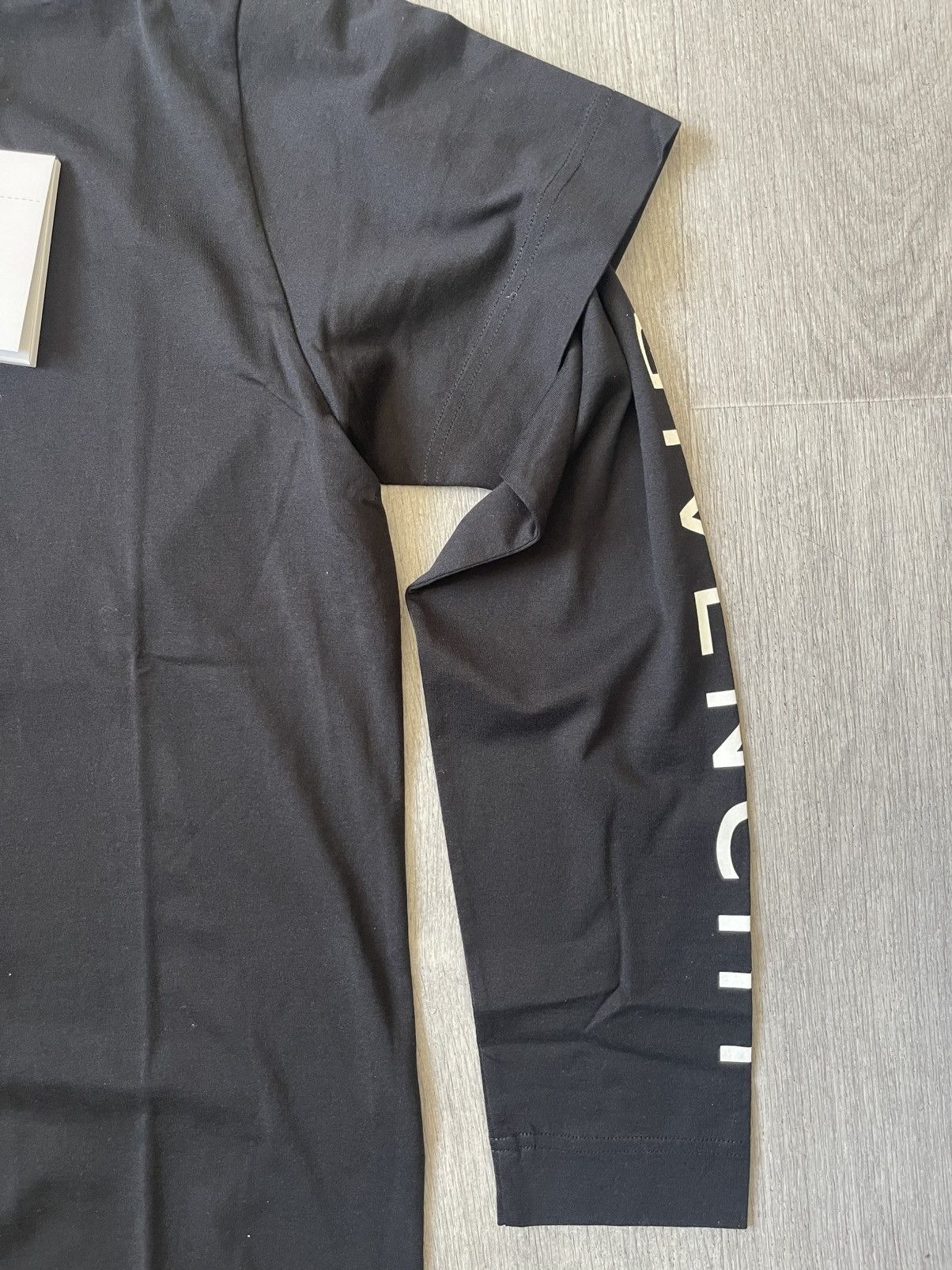 Givenchy Givenchy Long sleeve t-shirt with logo black Size US S / EU 44-46 / 1 - 4 Thumbnail
