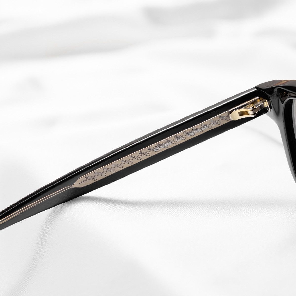 Montblanc MONTBLANC MB0436S 001 SUNGLASSES Size ONE SIZE - 5 Thumbnail