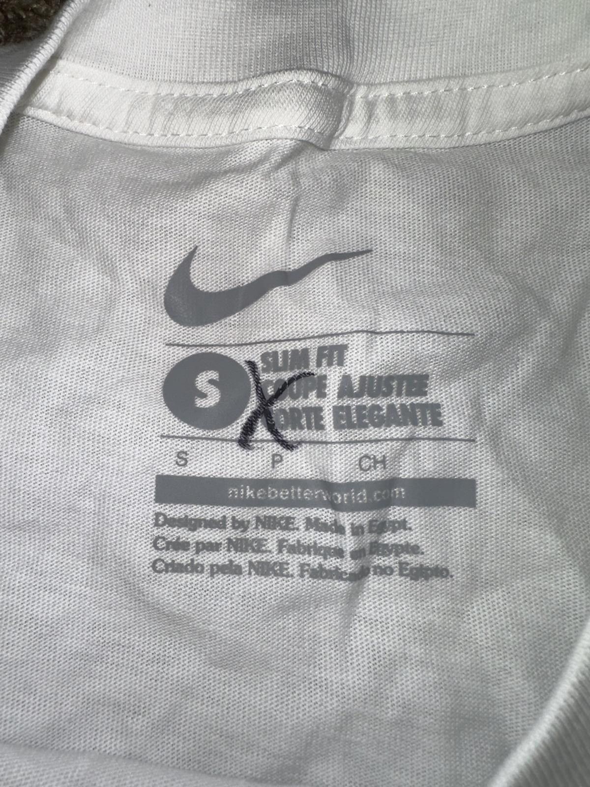 Nike Vintage Nike Men’s Swoosh Soccer Spelled out T-Shirt Size US S / EU 44-46 / 1 - 3 Thumbnail