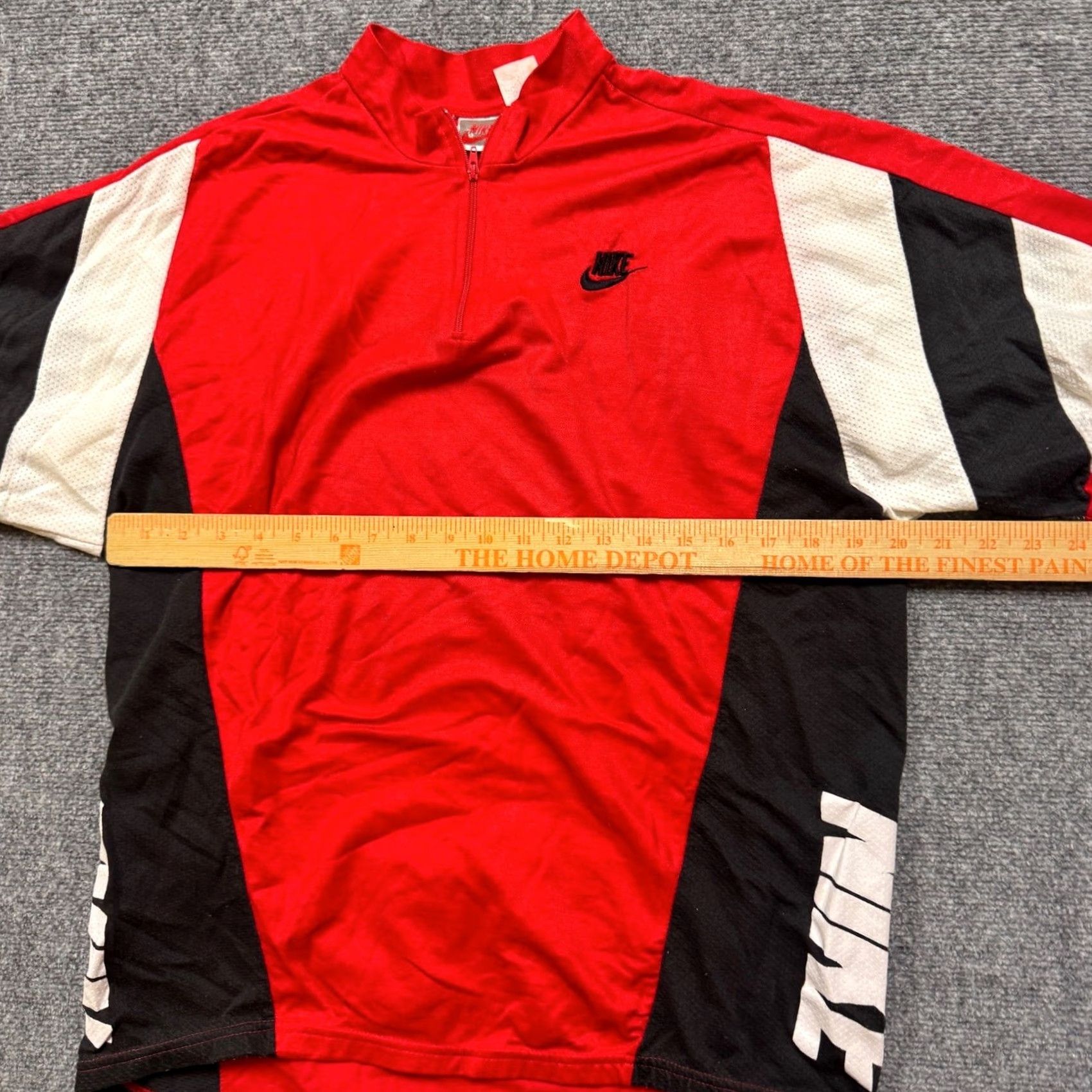 Nike VINTAGE Nike Quarter Zip Shirt XL Men Red 90s Activewear Cotton Paper Tag Y2K Size US XL / EU 56 / 4 - 5 Thumbnail