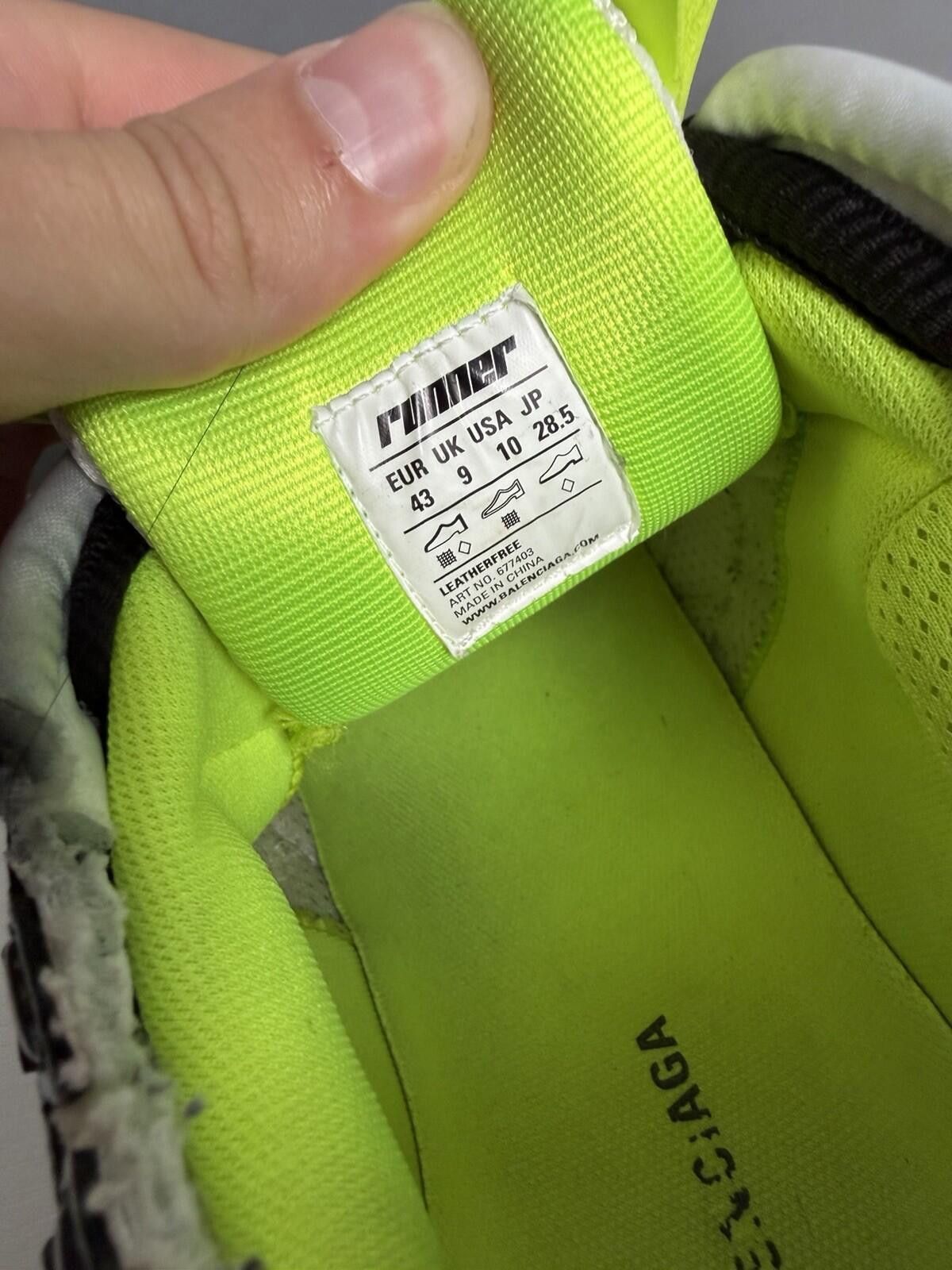 Balenciaga Balenciaga Track Sneakers White Black Neon Yellow Men EU 43 Size US 10 / EU 43 - 6 Thumbnail