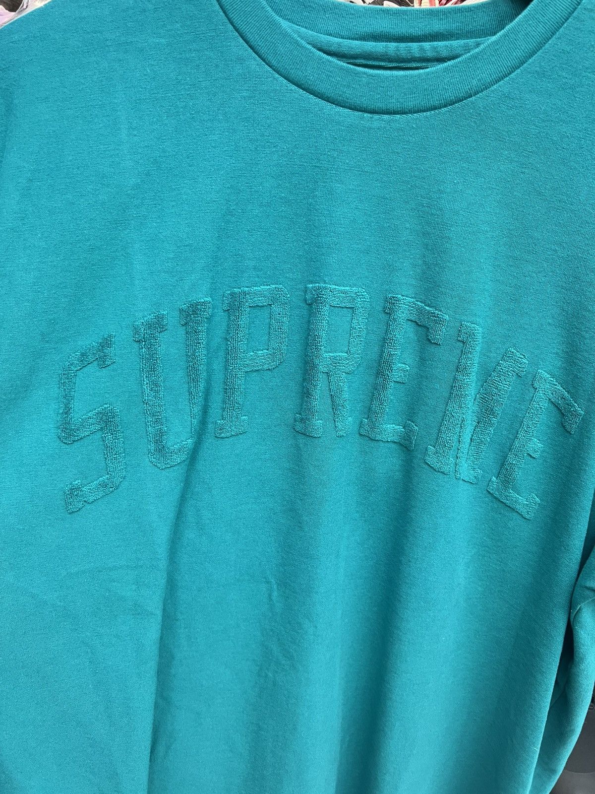 Supreme Supreme chenille Arc Logo Tee Teal Size US XL / EU 56 / 4 - 5 Thumbnail