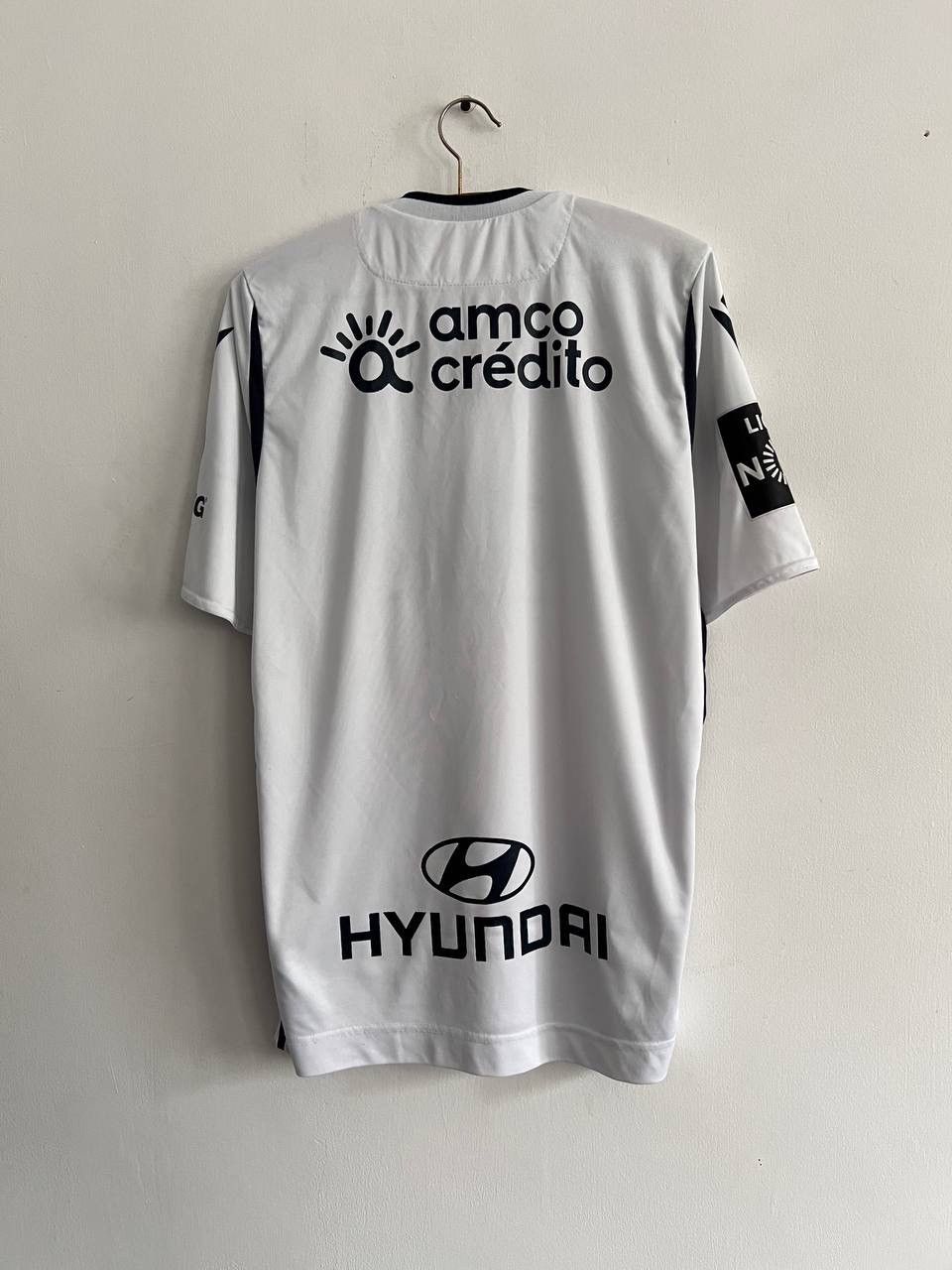 Other Macron FC Famalicao / Famalican Portugal Soccer Football Size US M / EU 48-50 / 2 - 12 Thumbnail