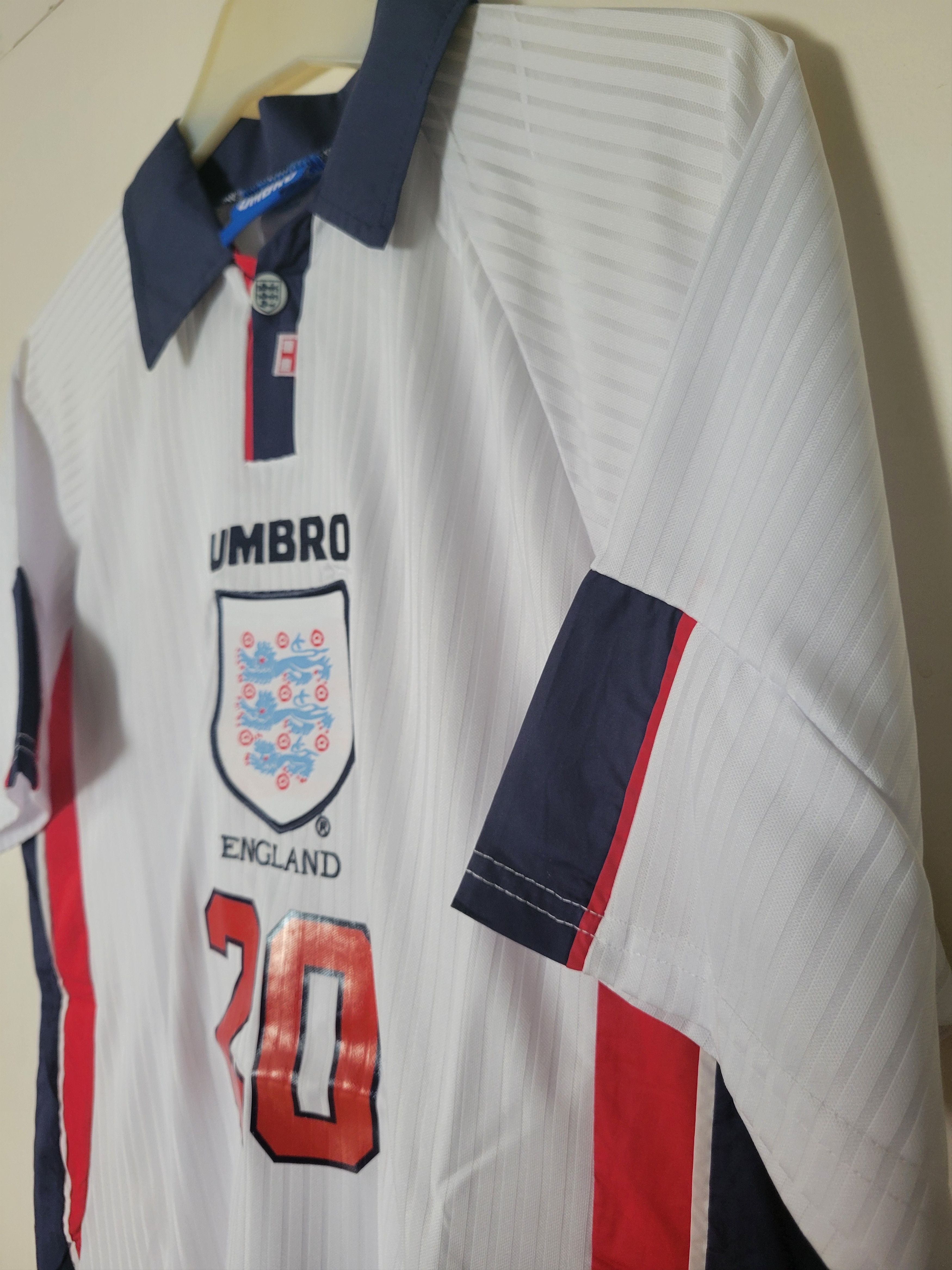 Other Owen 20 England 1998 Vintage Soccer Jersey Trikot Size US L / EU 52-54 / 3 - 6 Thumbnail