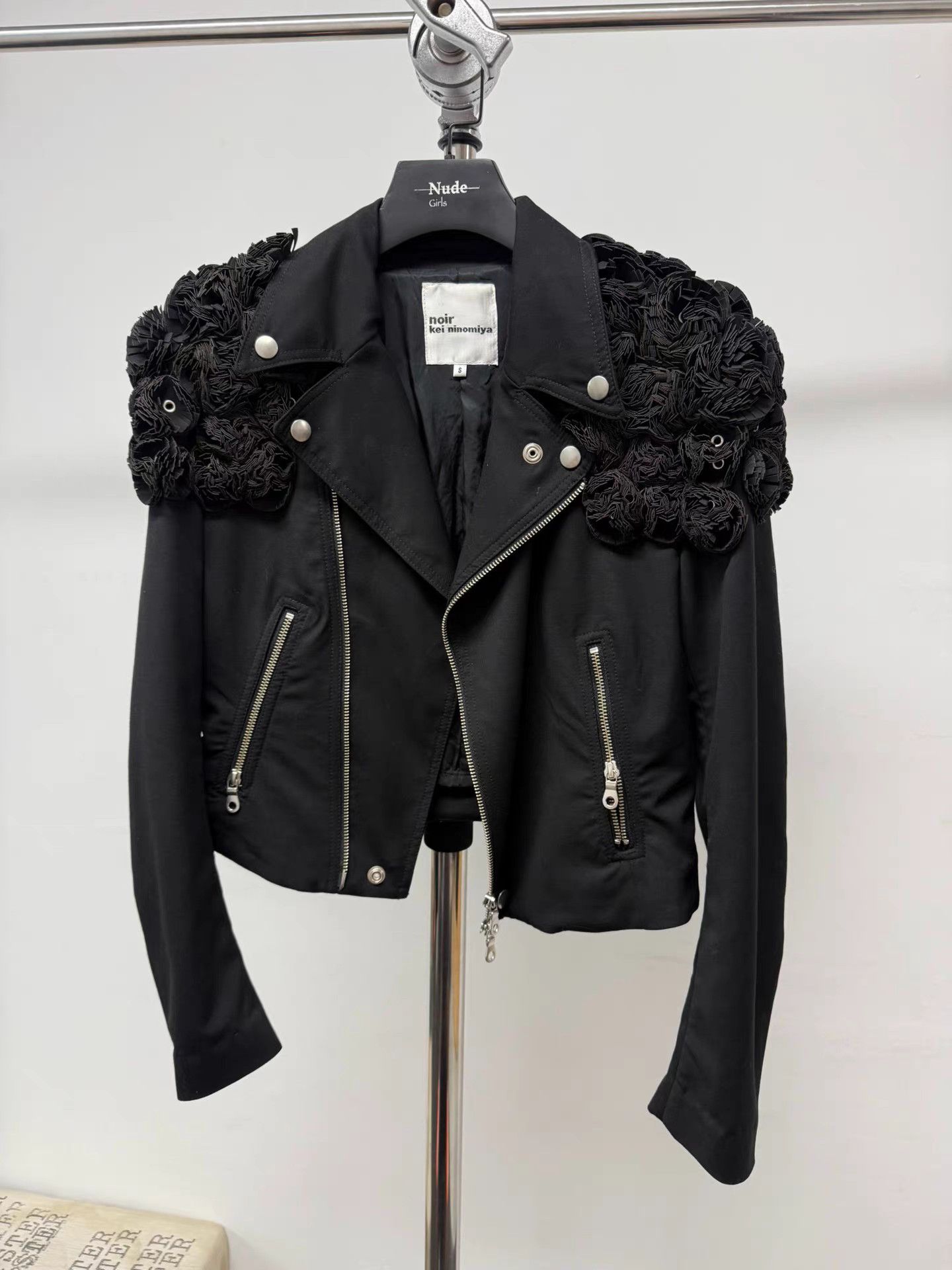 Noir Kei Ninomiya Noir Kei Ninomiya Floral Studded Biker Jacket K20 Size S / US 4 / IT 40 - 1 Thumbnail