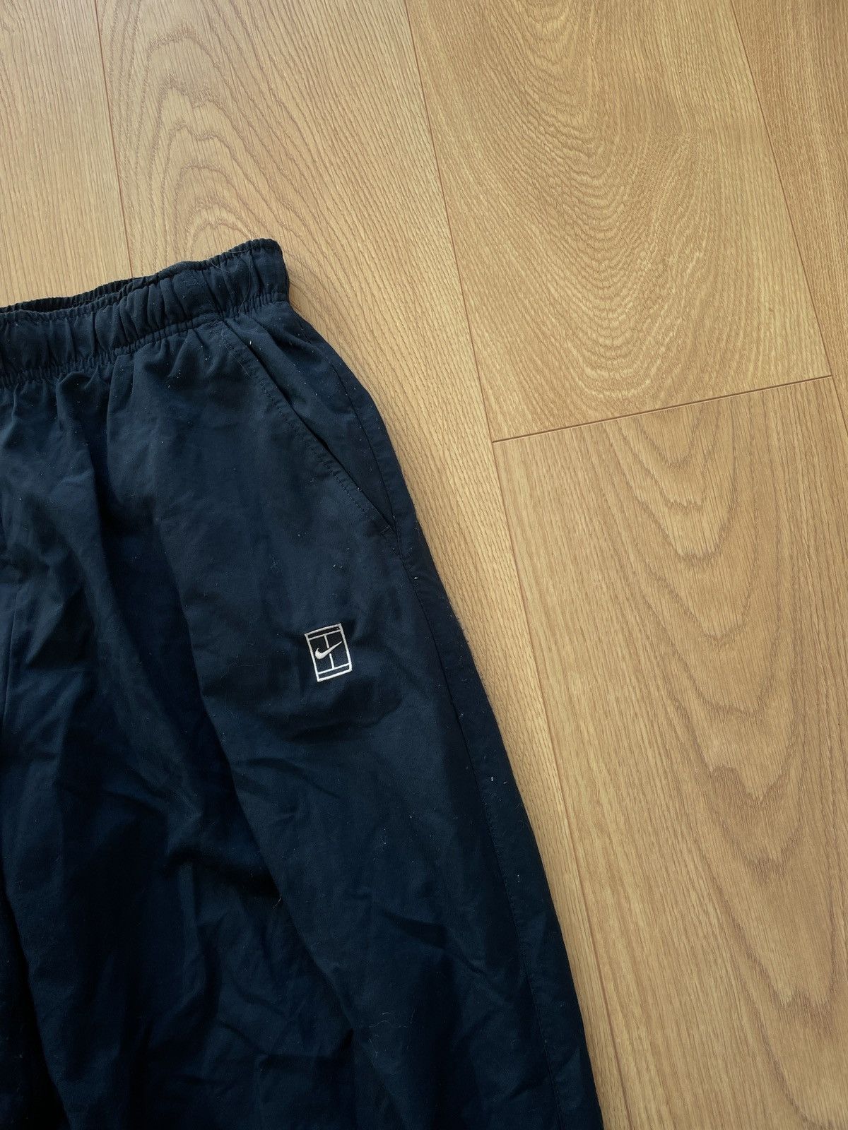 Nike × Vintage Vintage parachute track nike nylon Y2K streetwear pants Size US 34 / EU 50 - 2 Thumbnail