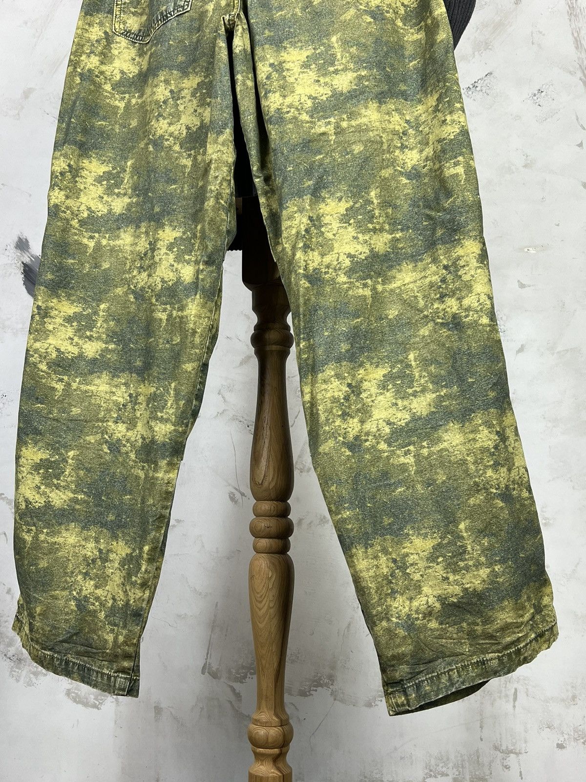 Vintage Vintage Camo Pattern Pants Wide Fit Size S - M Size US 30 / EU 46 - 11 Thumbnail