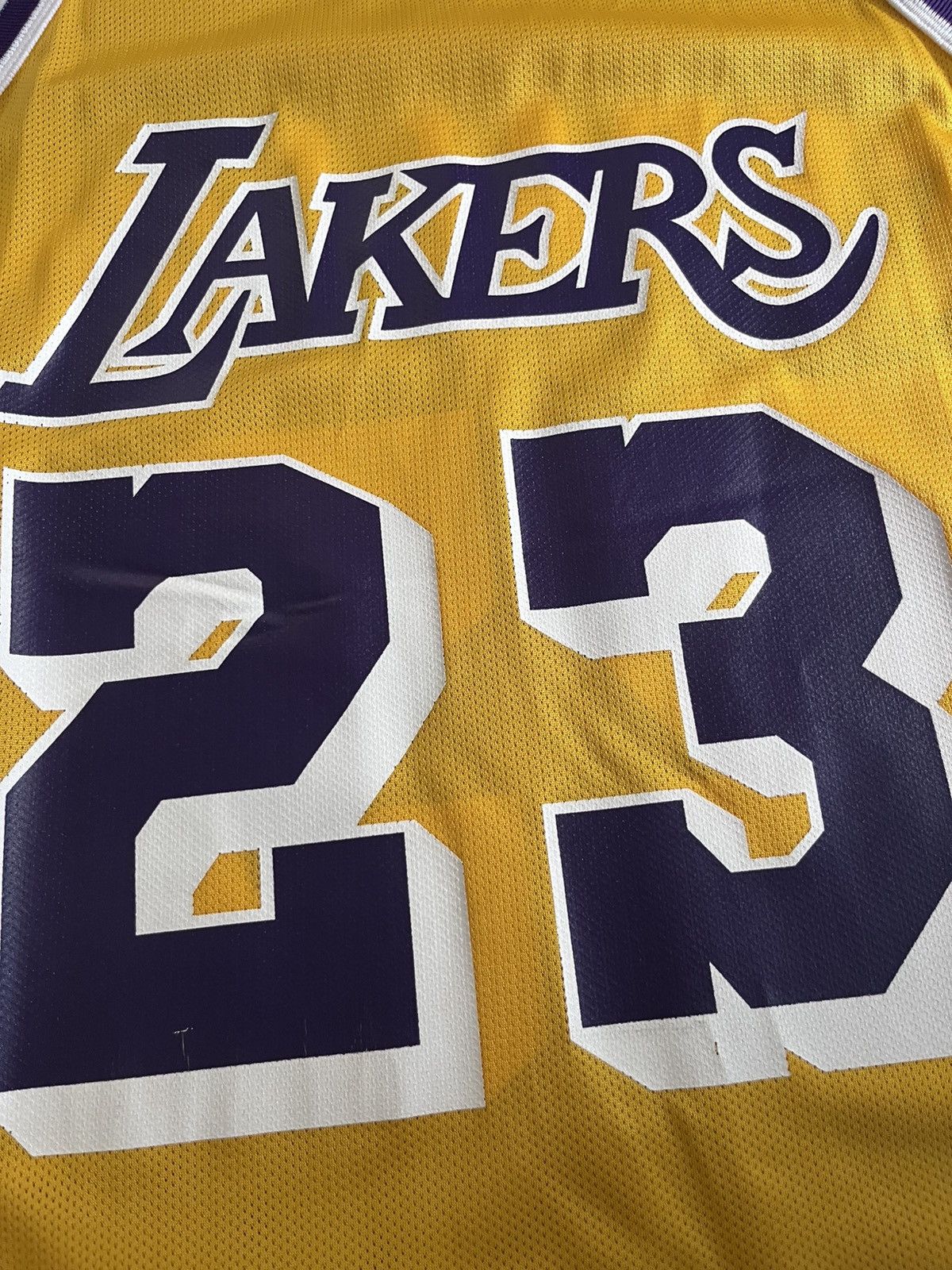 Champion Vintage Los Angeles Lakers Cedric Ceballos Basketball Jersey Size US M / EU 48-50 / 2 - 3 Thumbnail