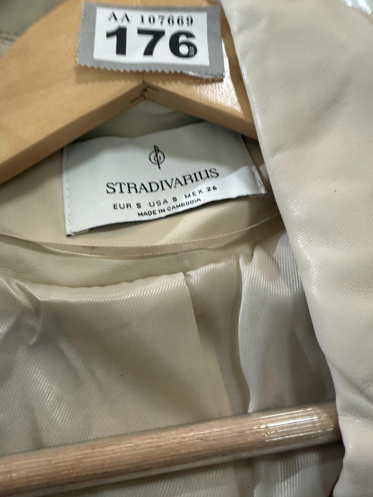 Other Stradivarius Beige Women's Blazer Size M / US 6-8 / IT 42-44 - 4 Thumbnail