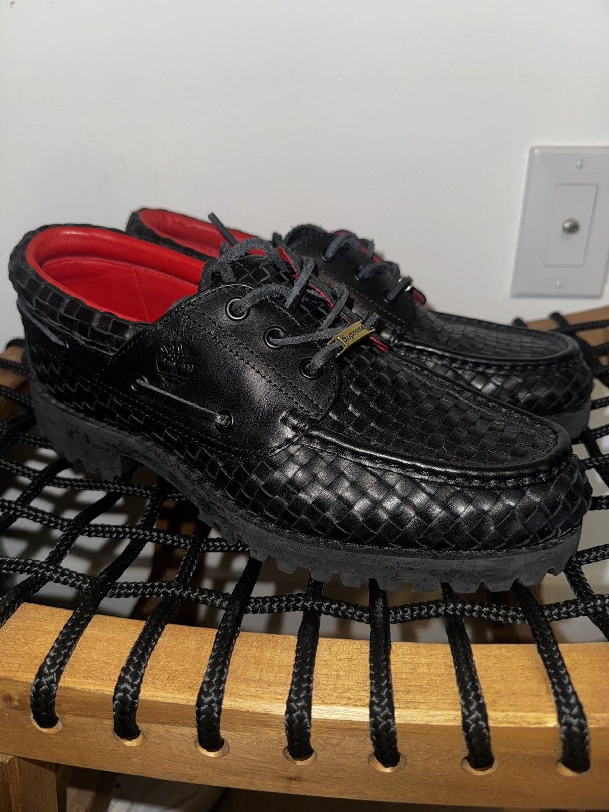 Supreme × Timberland Supreme x Timberland Woven Leather 3-Eye Lug Black size 9US Size US 9 / EU 42 - 5 Thumbnail