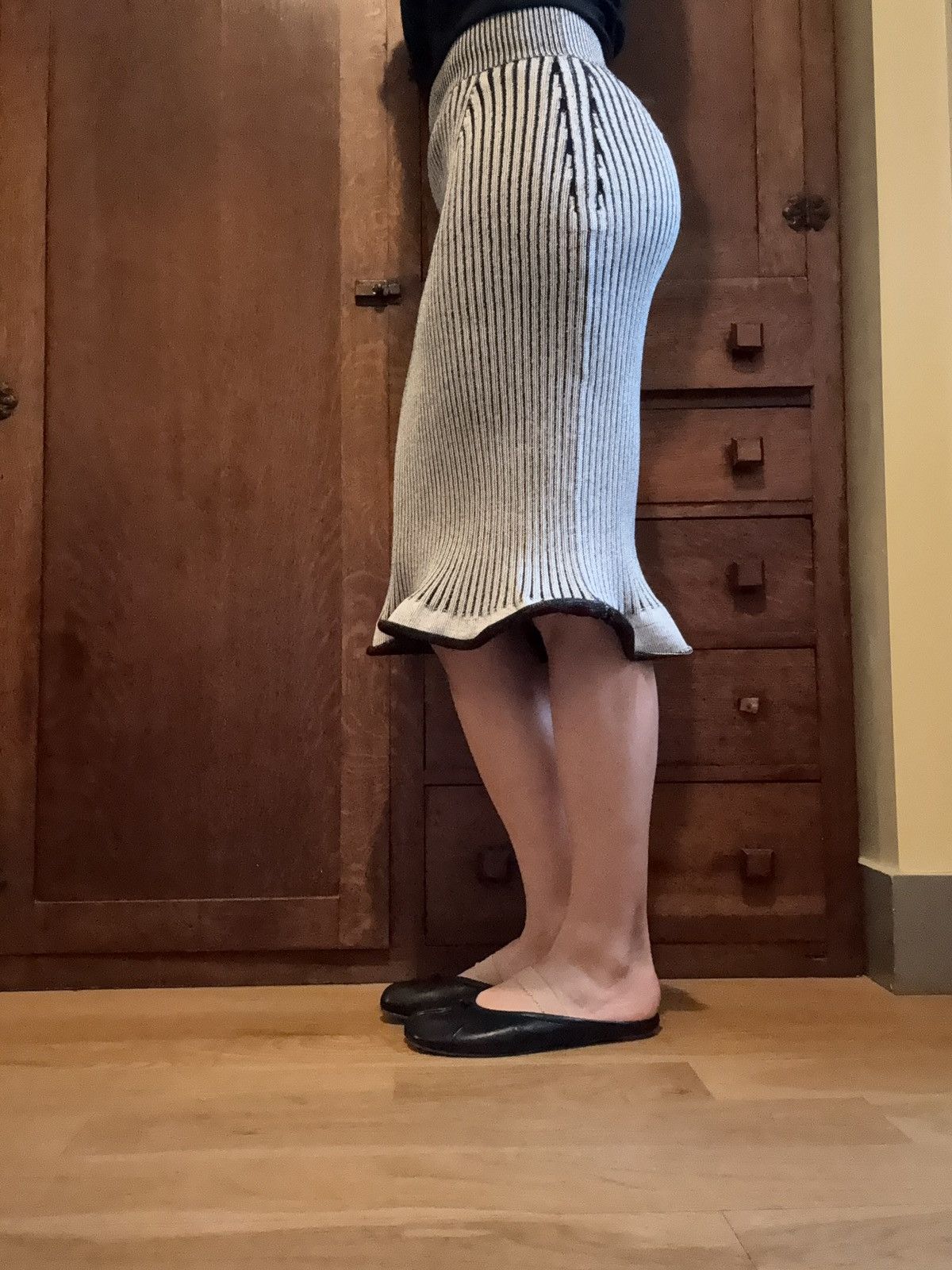 Louis Vuitton Louis Vuitton Rib Knit Skirt Size 26" / US 2 / IT 38 - 7 Thumbnail