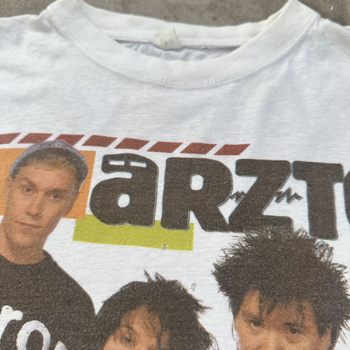 Band Tees Vintage90s Die Arzte T-shirt Size US L / EU 52-54 / 3 - 4 Thumbnail