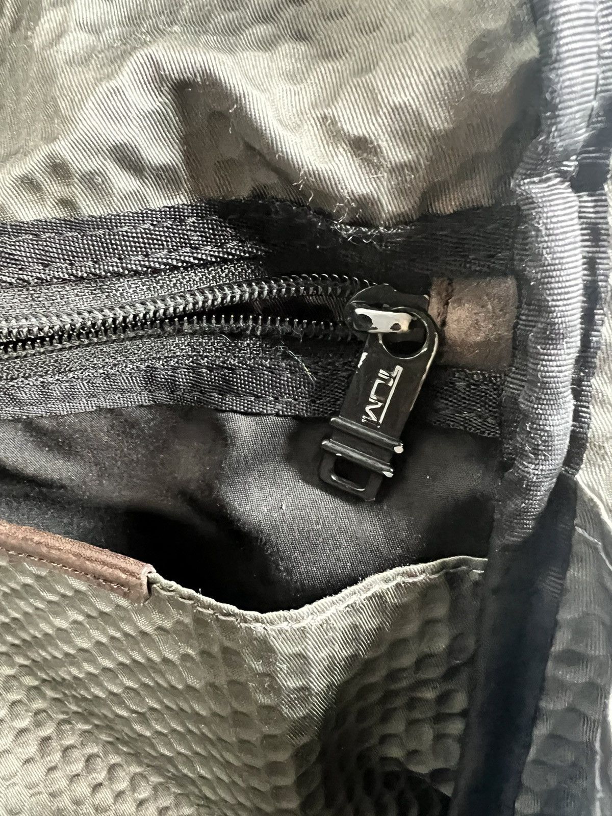 Tumi TUMI Yuma Slim Brief Case Laptop Bag Size ONE SIZE - 10 Thumbnail