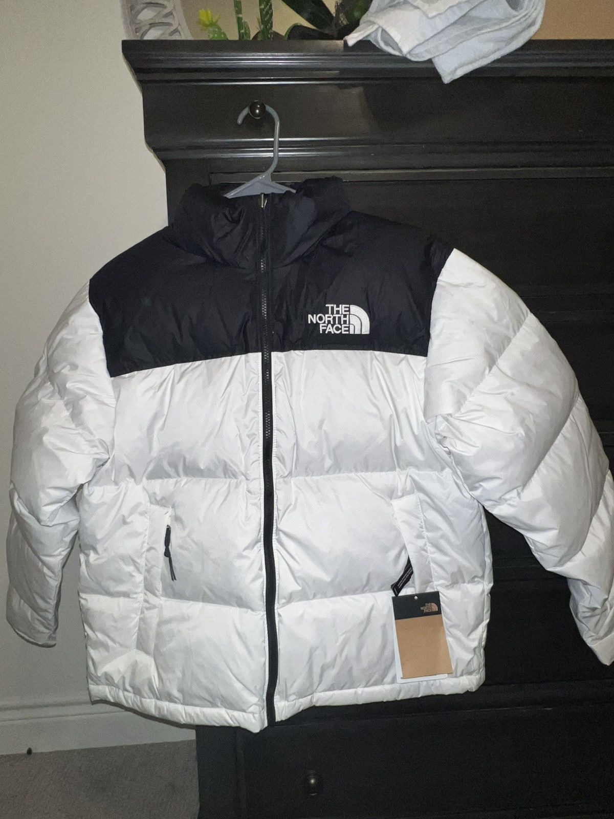The North Face Men’s 1996 Retro Nuptse Jacket Size US M / EU 48-50 / 2 - 1 Thumbnail