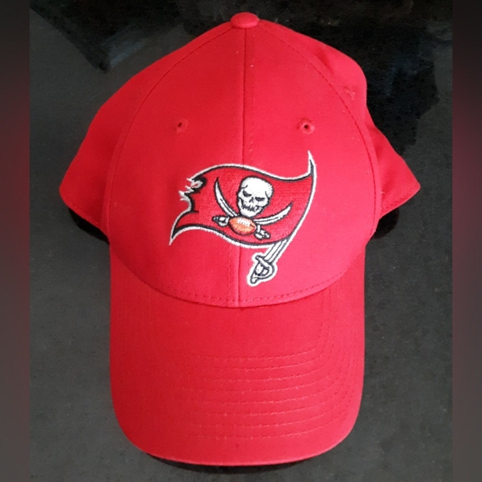 NFL NFL Tampa Bay Buccaneers Hat Size ONE SIZE - 1 Thumbnail